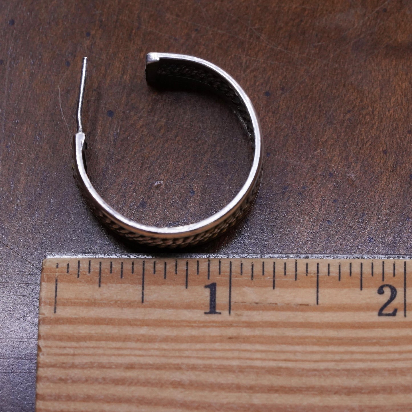 Vintage two tone Mexican single earring. Sterling 925 silver huggie stud