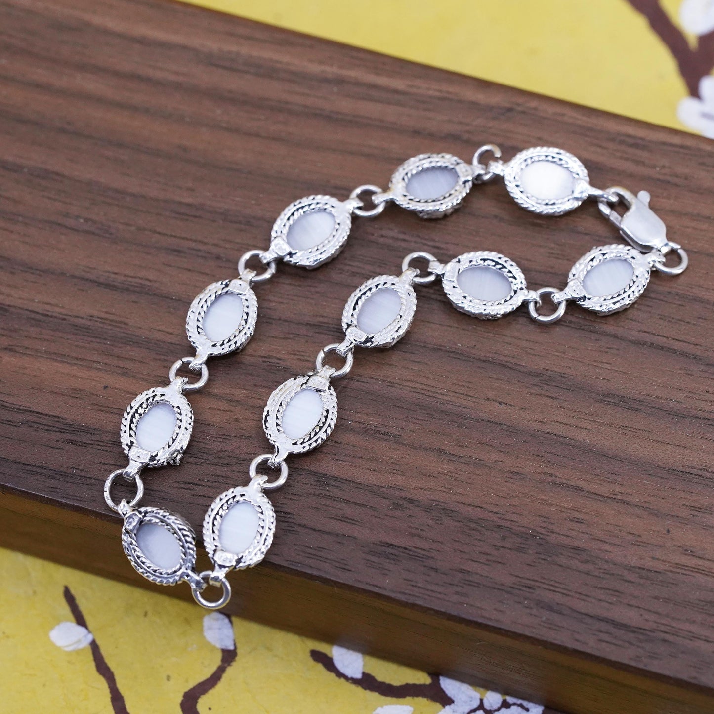 7.25”, vintage Sterling 925 silver beads bracelet with white cat eye beads