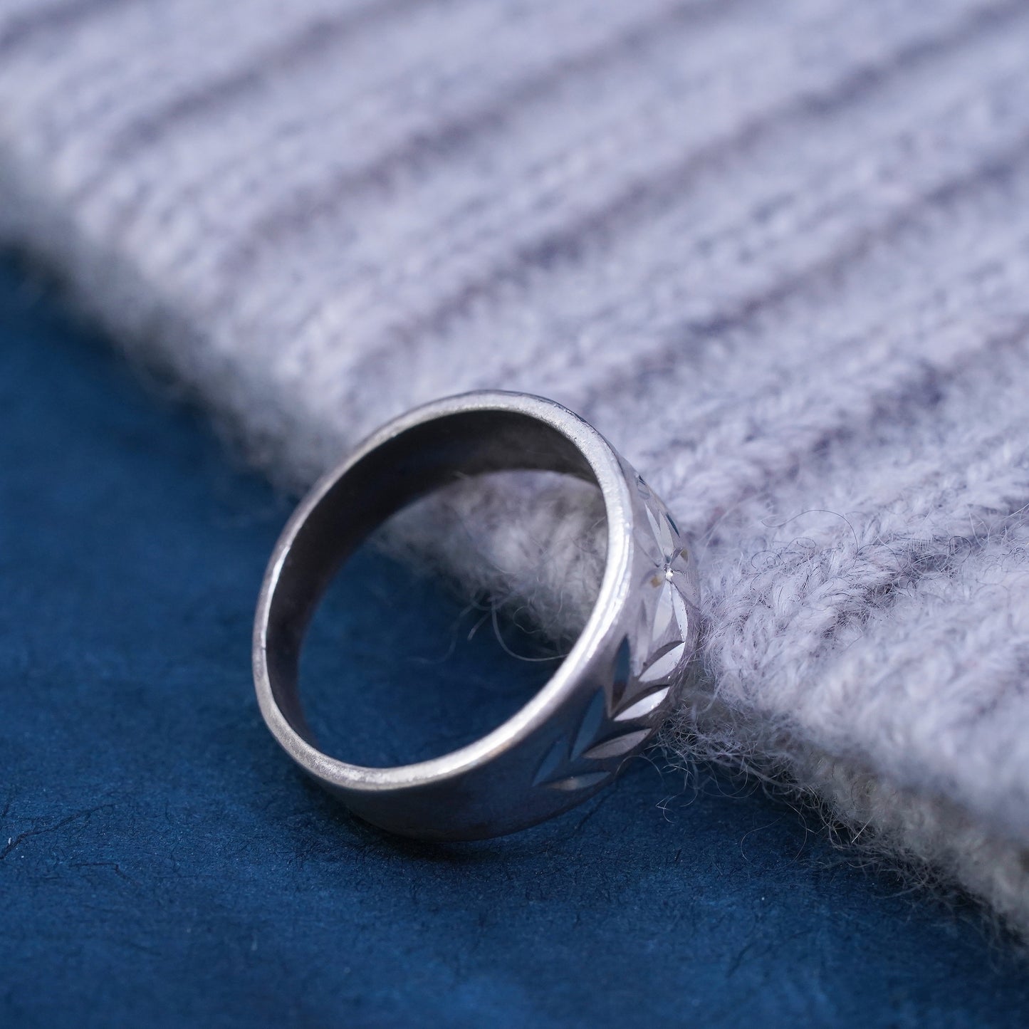 Size 6, vintage Sterling silver ring, southwestern 925 stackable textured band
