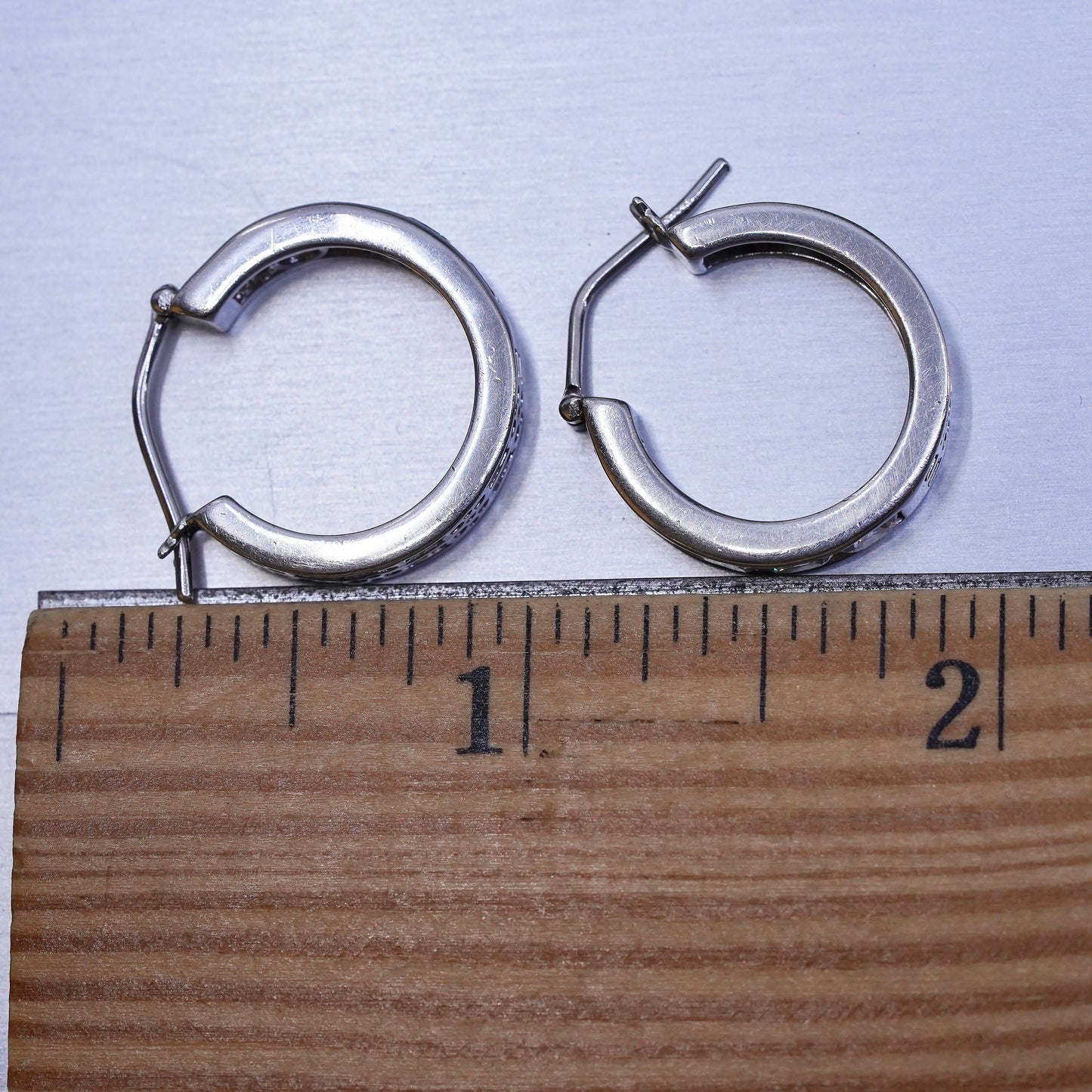 0.75”, Vintage Sterling silver handmade earrings, filigree 925 Huggie hoops cz