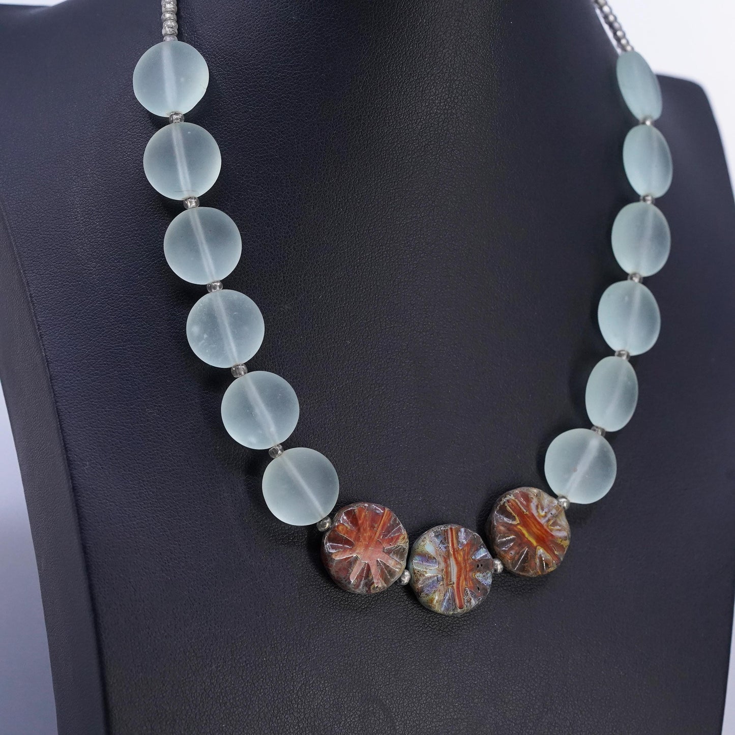 16", Vintage Sterling Silver 925 necklace coin green glass beads agate pendant