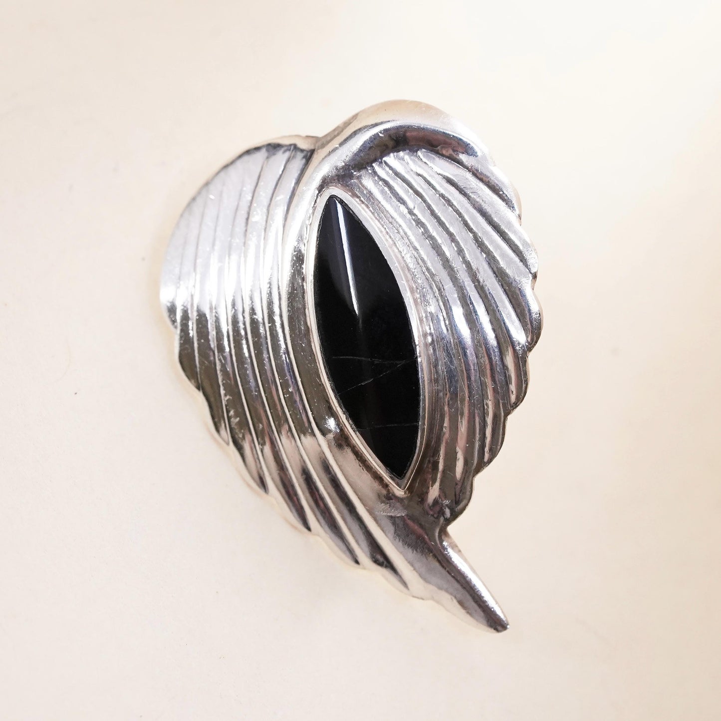 Vintage southwestern Sterling 925 silver wing stud with onyx, single earring