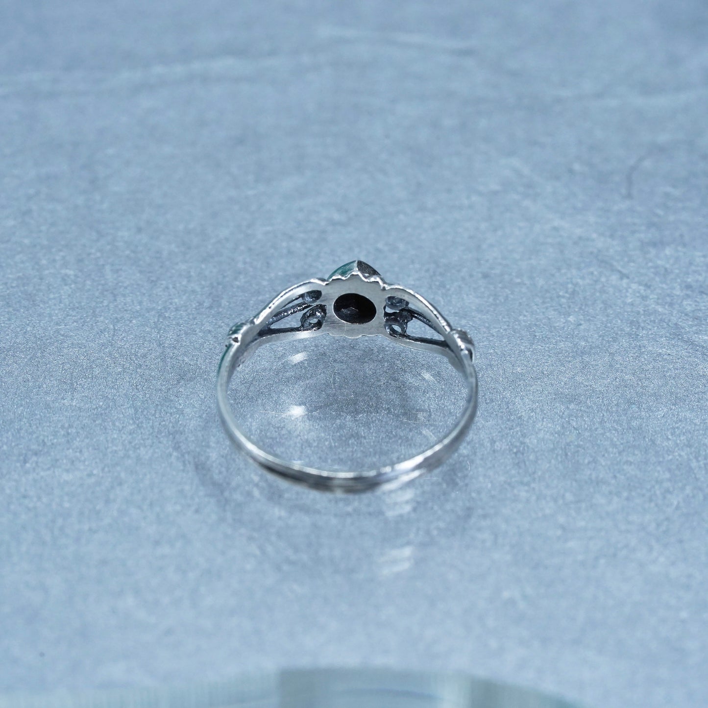 Size 5, vintage Sterling 925 silver handmade ring with onyx heart