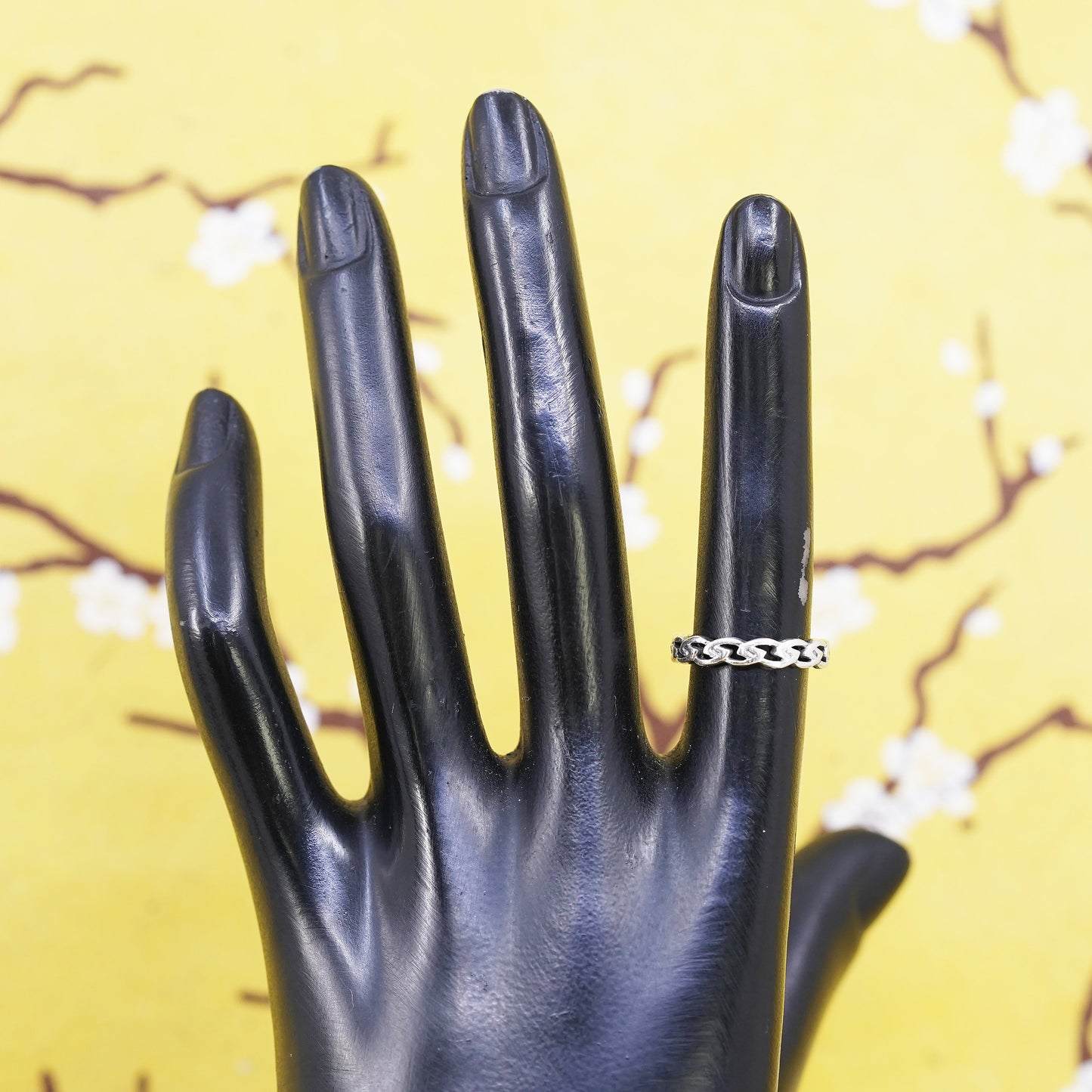Size 4.75, vintage Sterling silver handmade ring, 925 curb link chain band