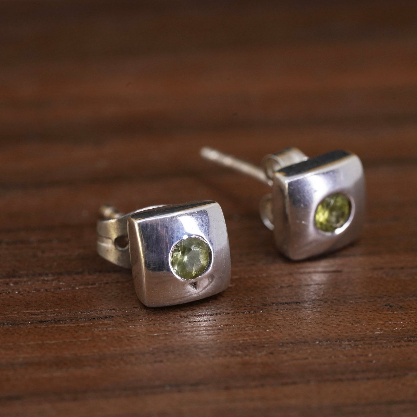 Vintage Sterling 925 silver peridot square studs, earrings