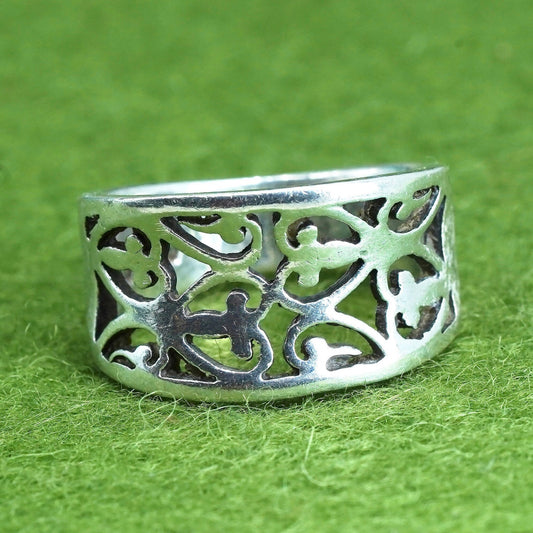 Size 3.25, vintage Sterling silver handmade ring, 925 wide band Filigree swirl