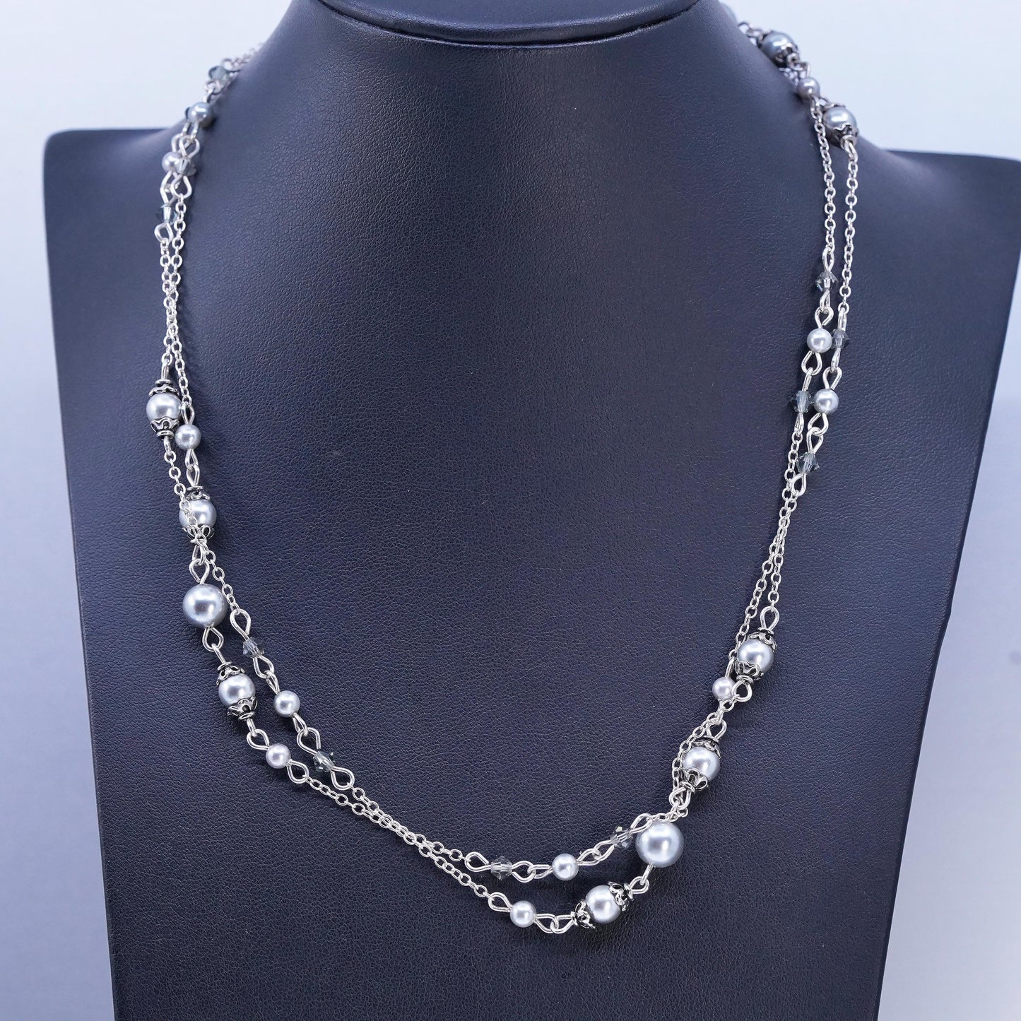 18” VTG double strands faux gray pearl necklace with 925 sterling Silver floral
