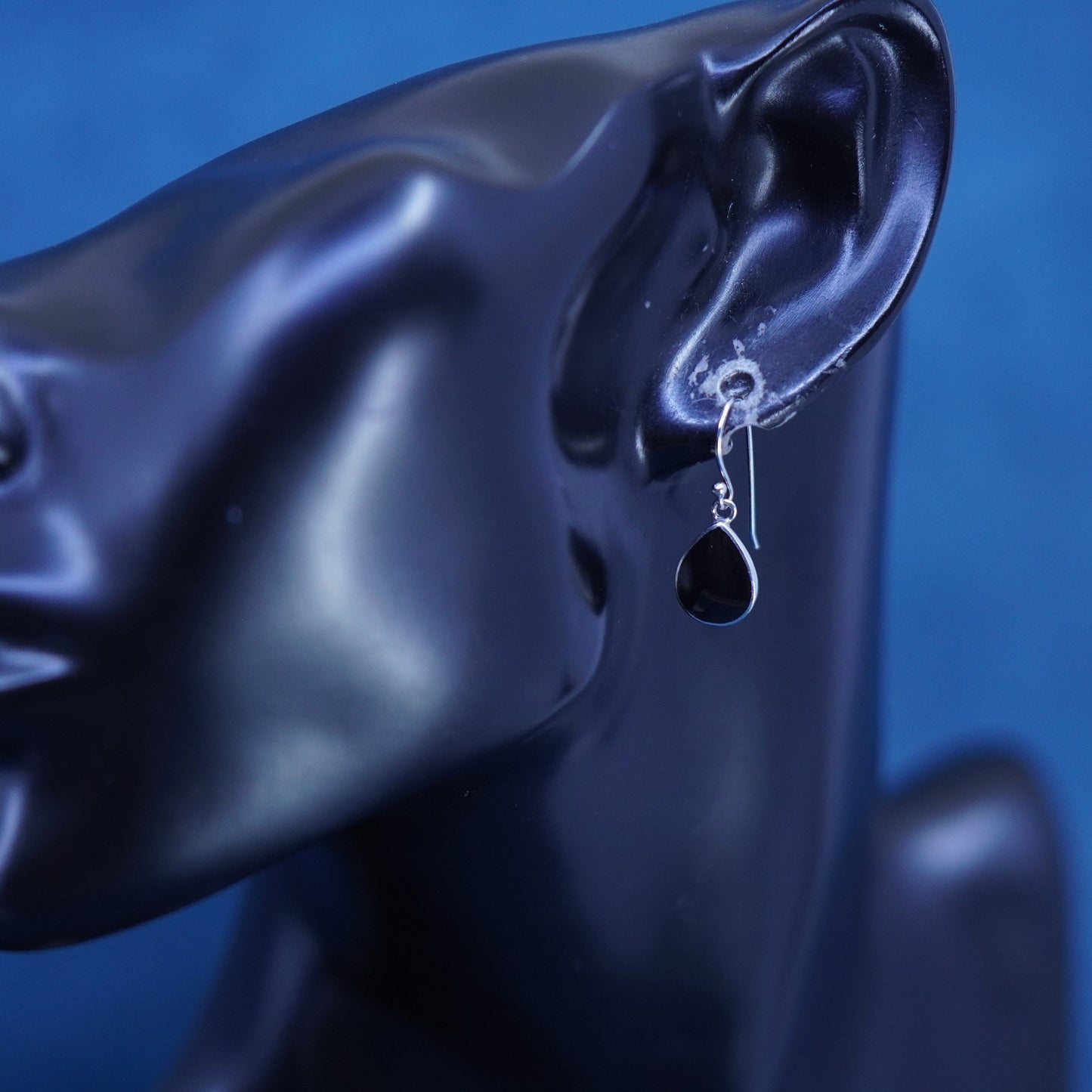 Vintage Sterling Silver 925 earrings with teardrop Black Onyx