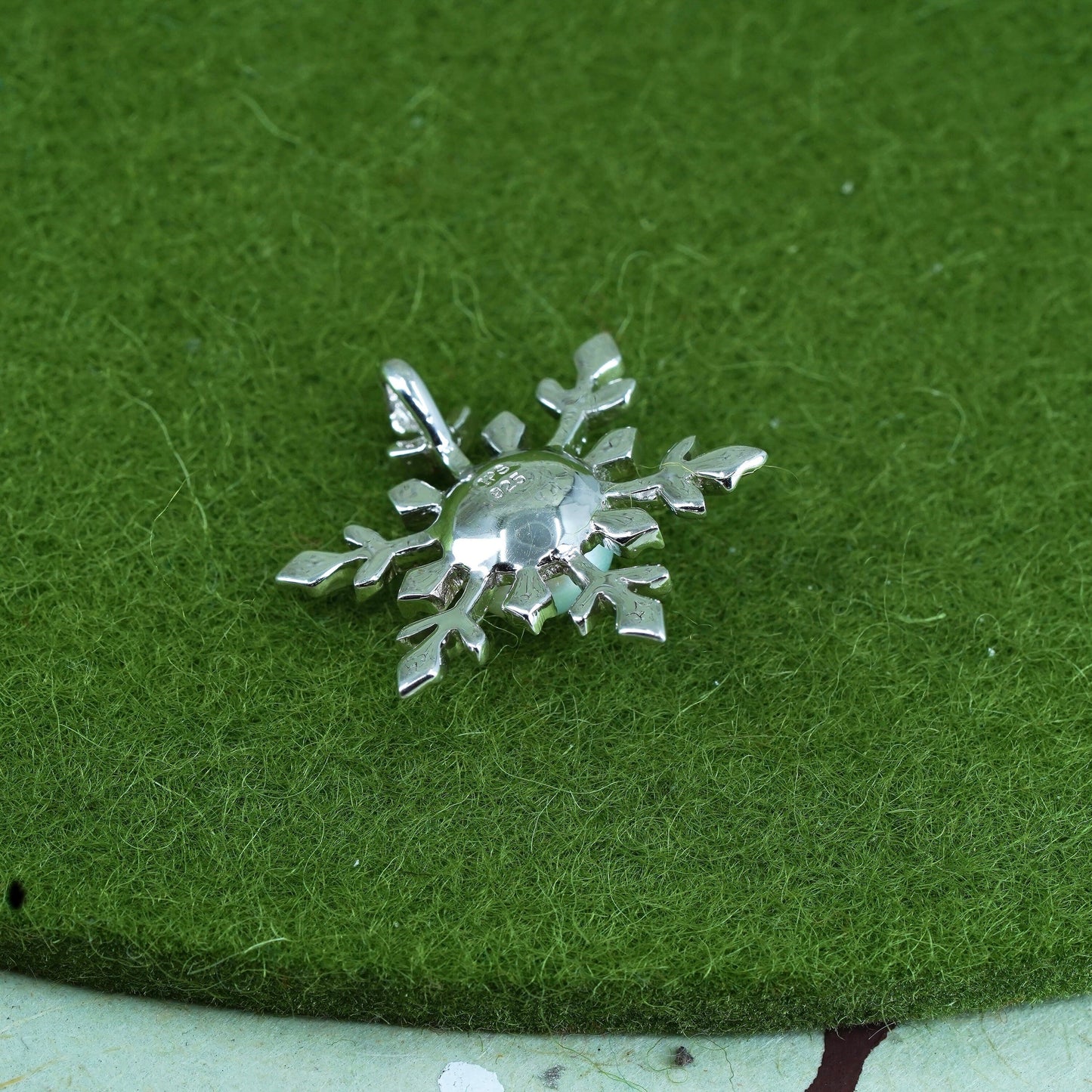 Vintage IPS Sterling 925 silver pendant snowflake with pearl