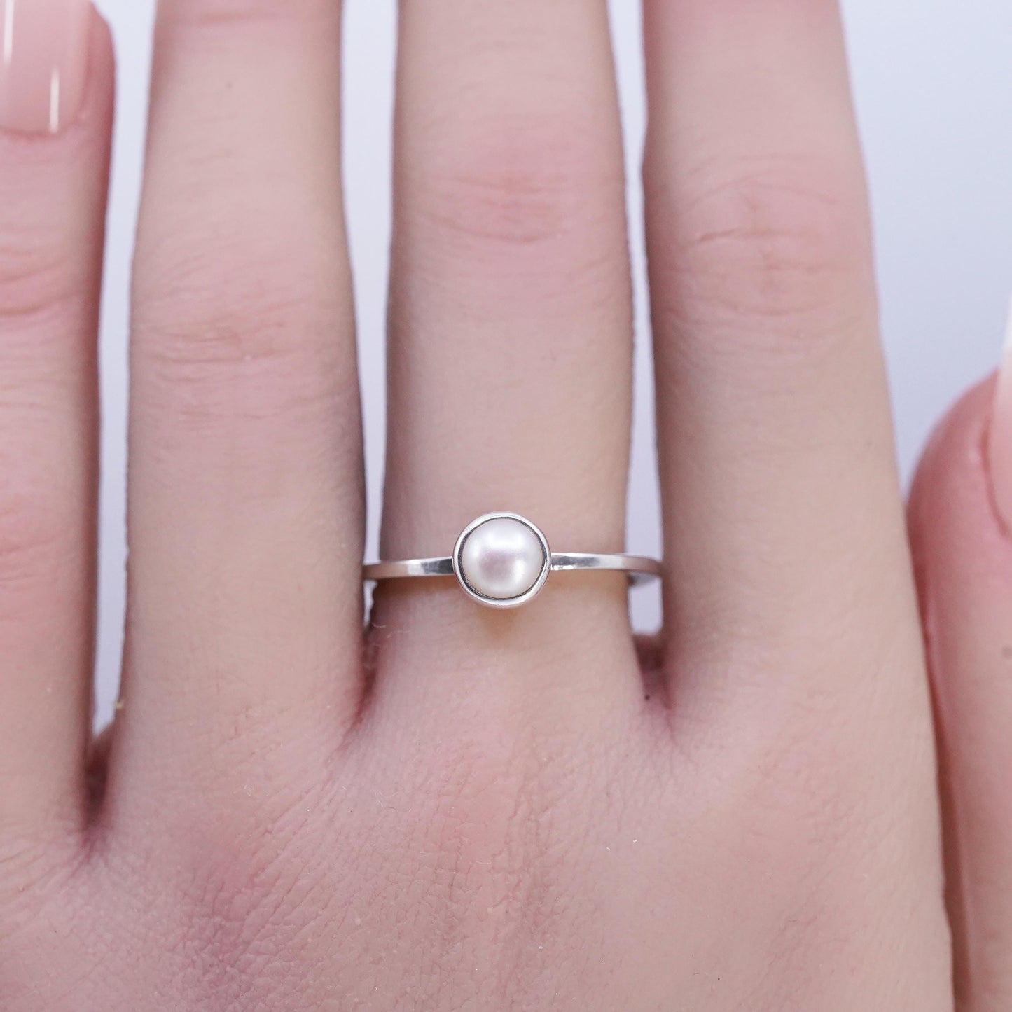 Size 8, vintage Sterling 925 silver handmade stackable ring with pearl