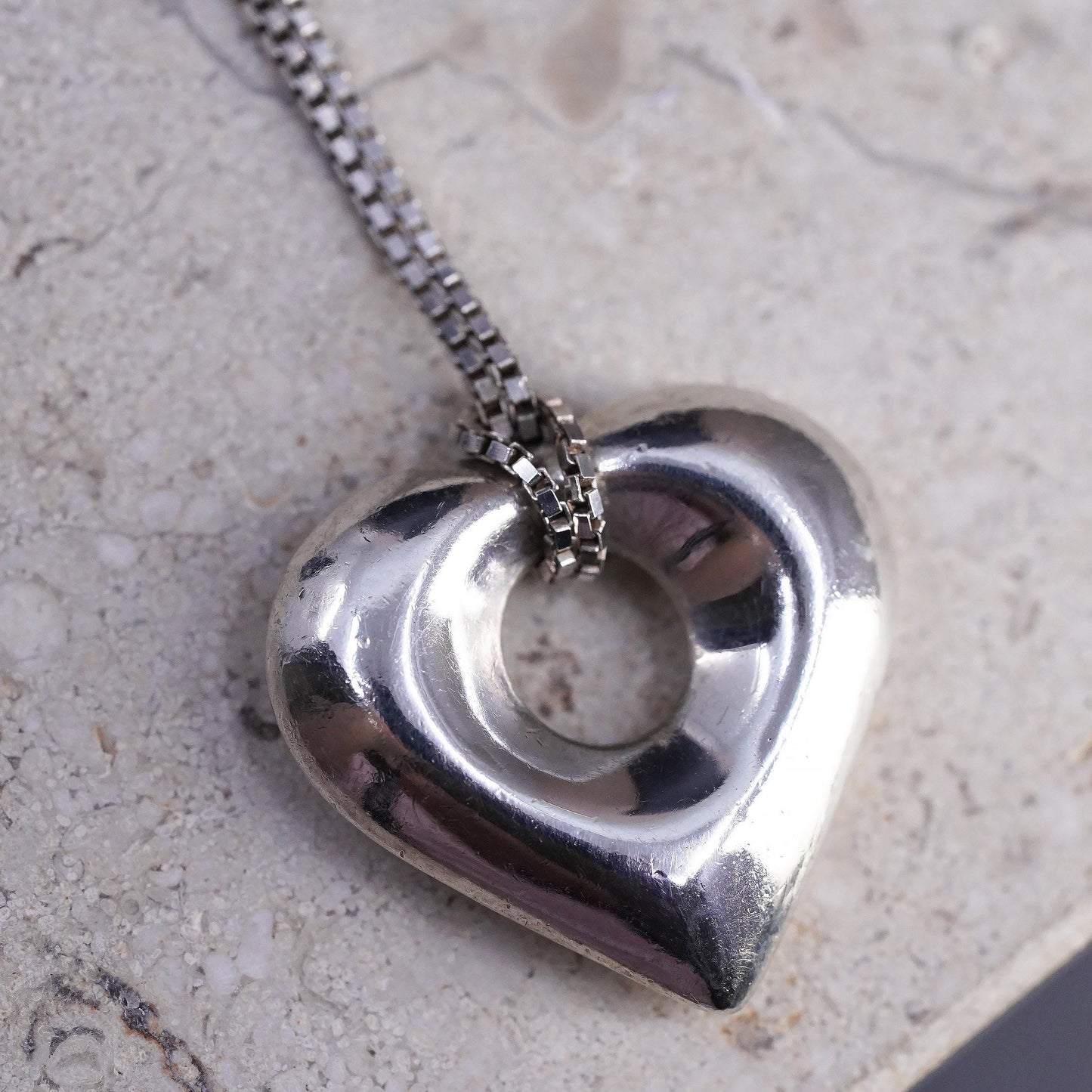 22", vintage Sterling silver necklace, 925 box chain with puffy heart pendant