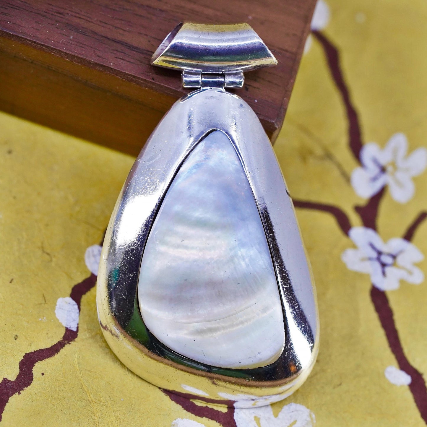 Vintage JH Sterling 950 silver handmade pendant with mother of pearl inlay