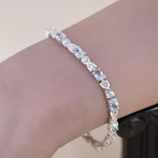 6.75", Vintage Sterling 925 silver tennis bracelet with cluster topaz