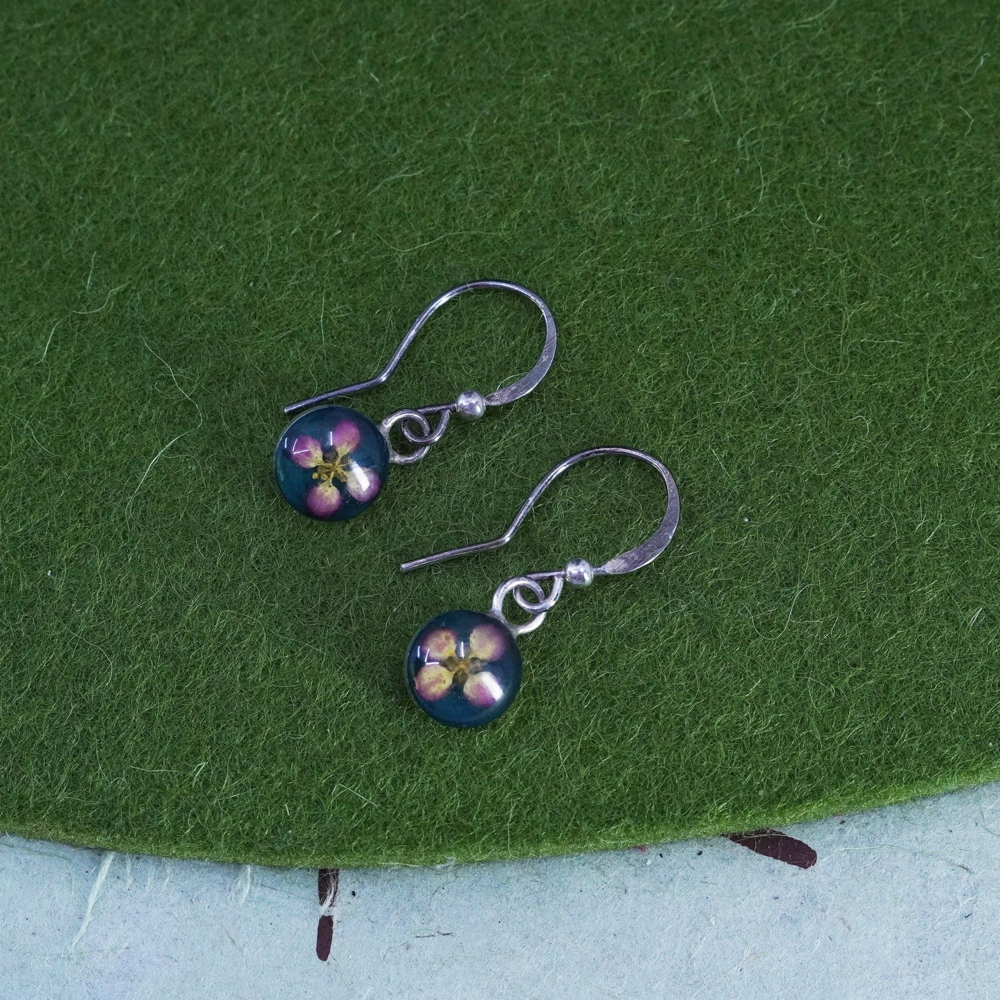 Vintage sterling 925 silver handmade circle earrings with resin