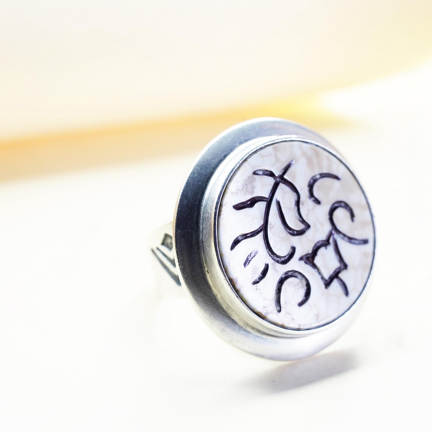Size 9, Retired SILPADA Sterling 925 Silver White Jasper Carved Ring R2031