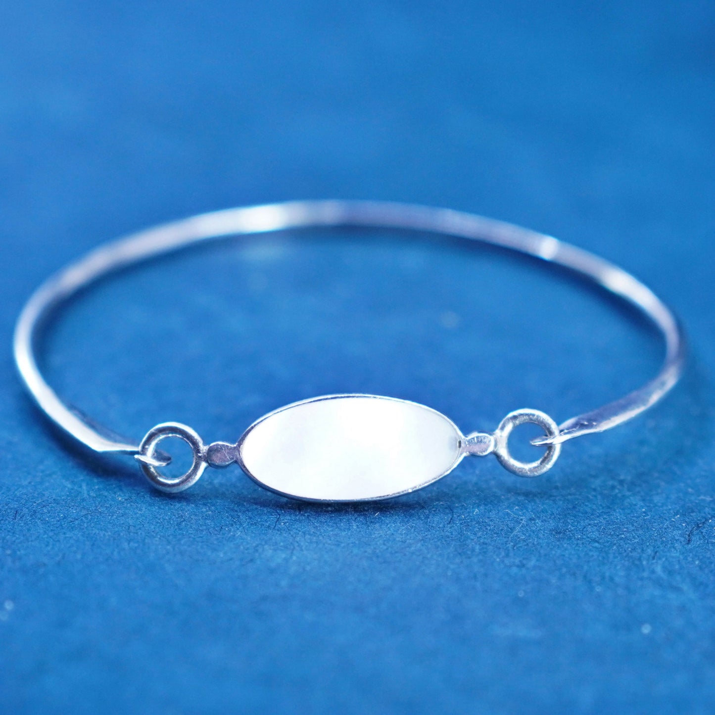 6”, Sterling silver handmade bracelet, 925 hinged bangle with mother of pearl