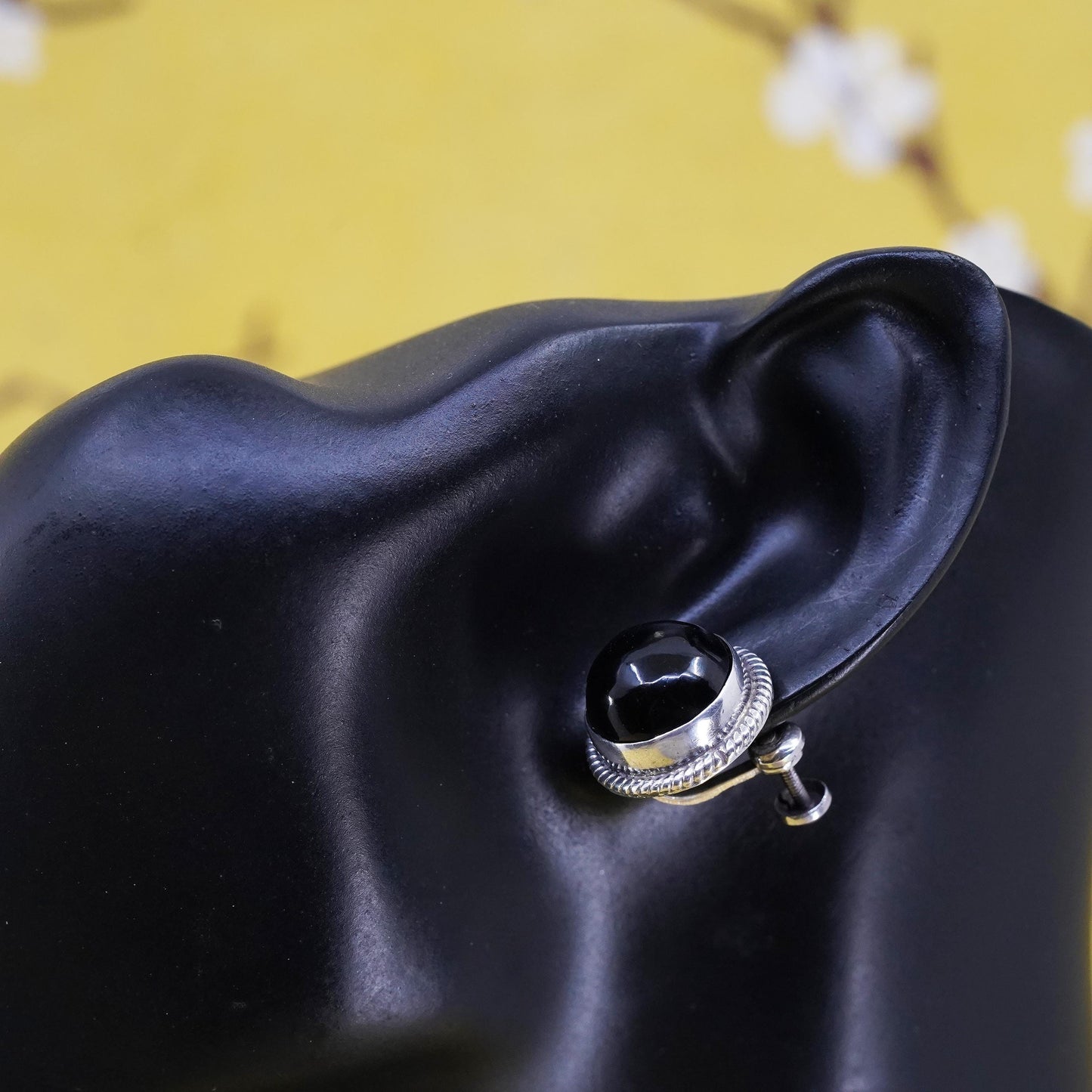 Vintage Mexican Sterling 925 silver handmade screw back earrings w/ black onyx
