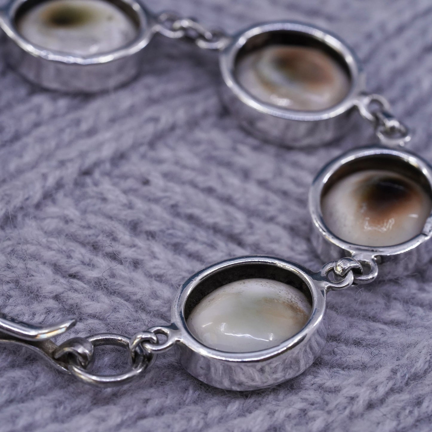 7.5", Sterling Silver Shiva eye | Mexican Jewelry, bracelet fossil shell