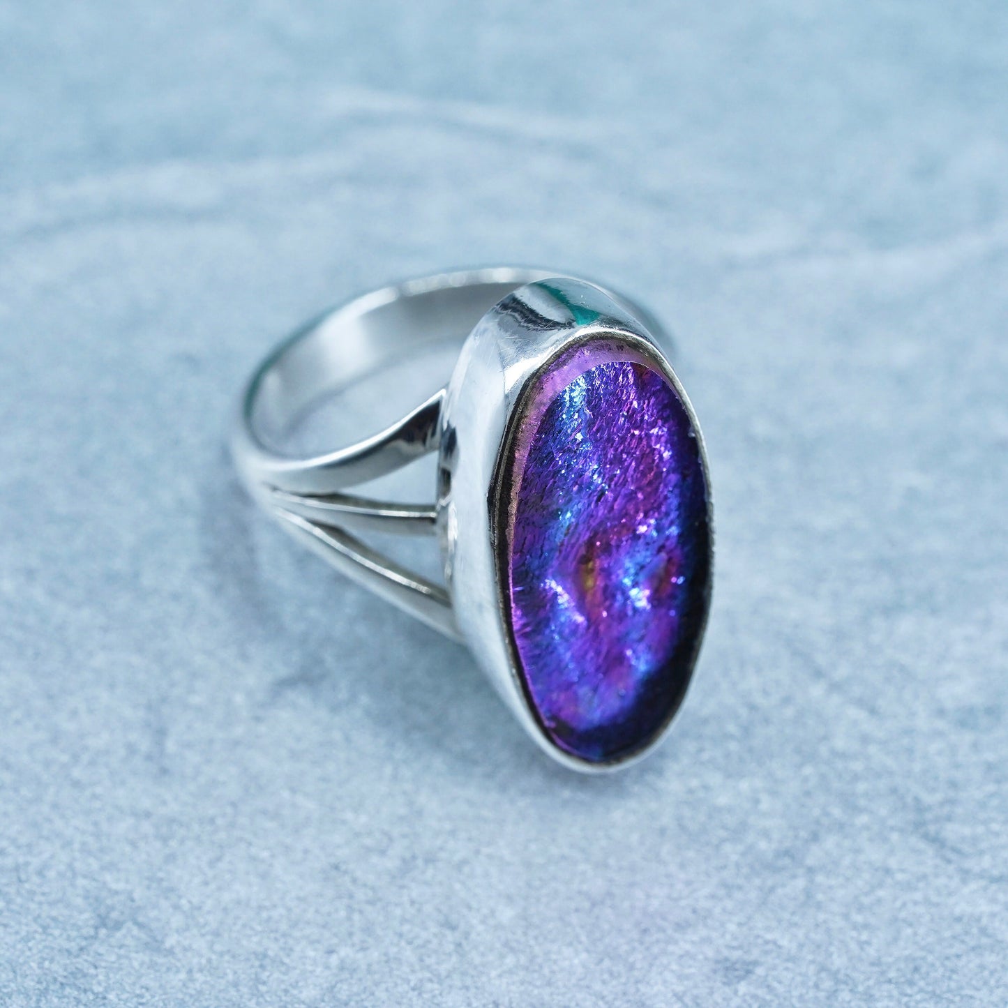 Size 6, vintage Sterling 925 silver handmade cocktail ring w/ blue foiled glass