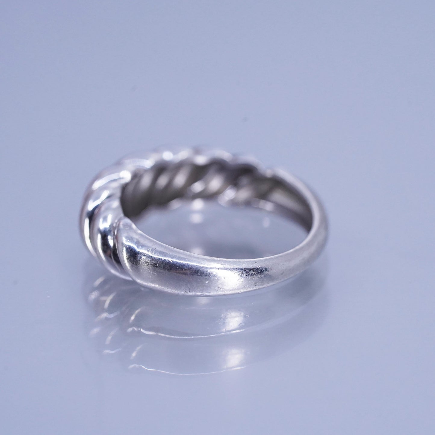 Size 6, vintage Sterling 925 silver handmade ring, modern ribbed band