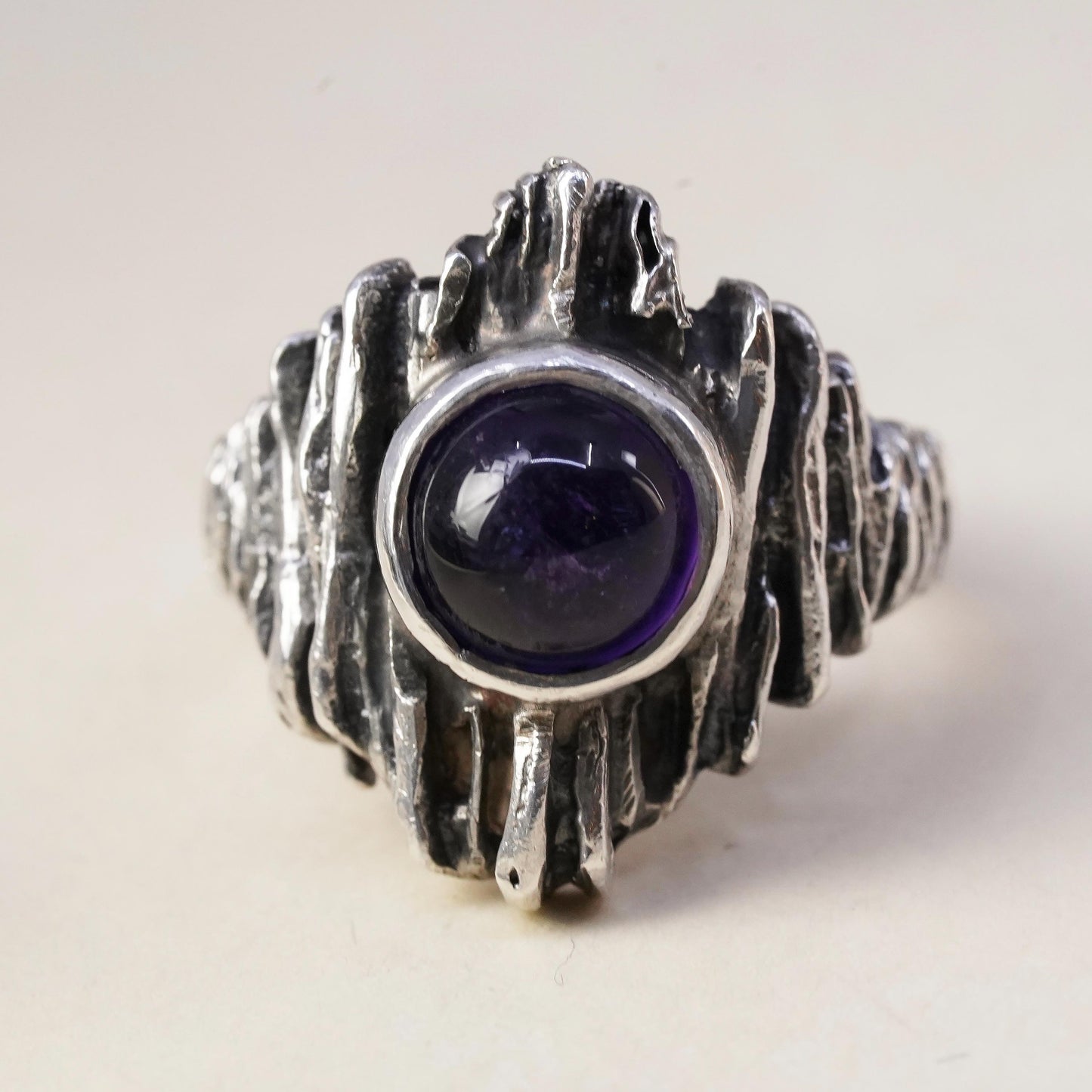 Size 7, vintage brutalism handmade sterling 925 silver textured ring amethyst