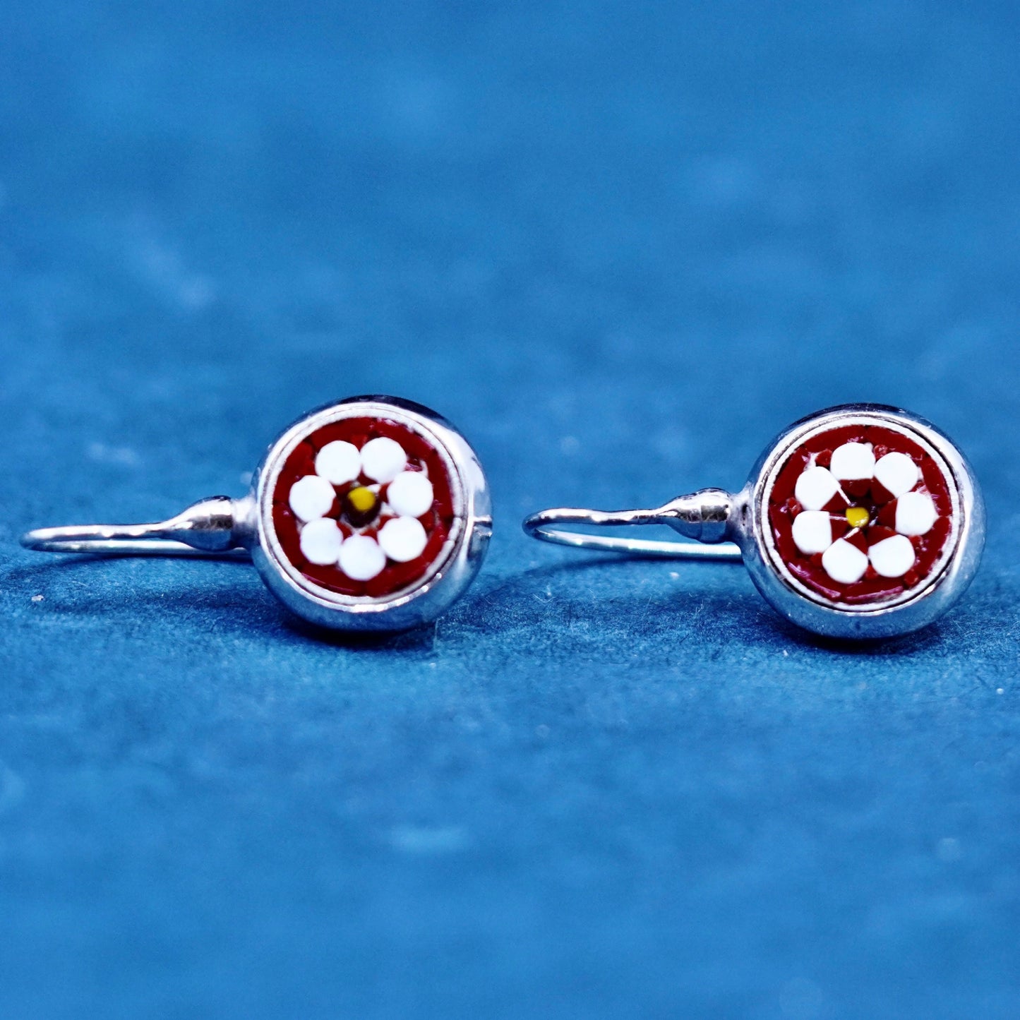 1626 AR sterling silver handmade earrings with red white round flower inlay