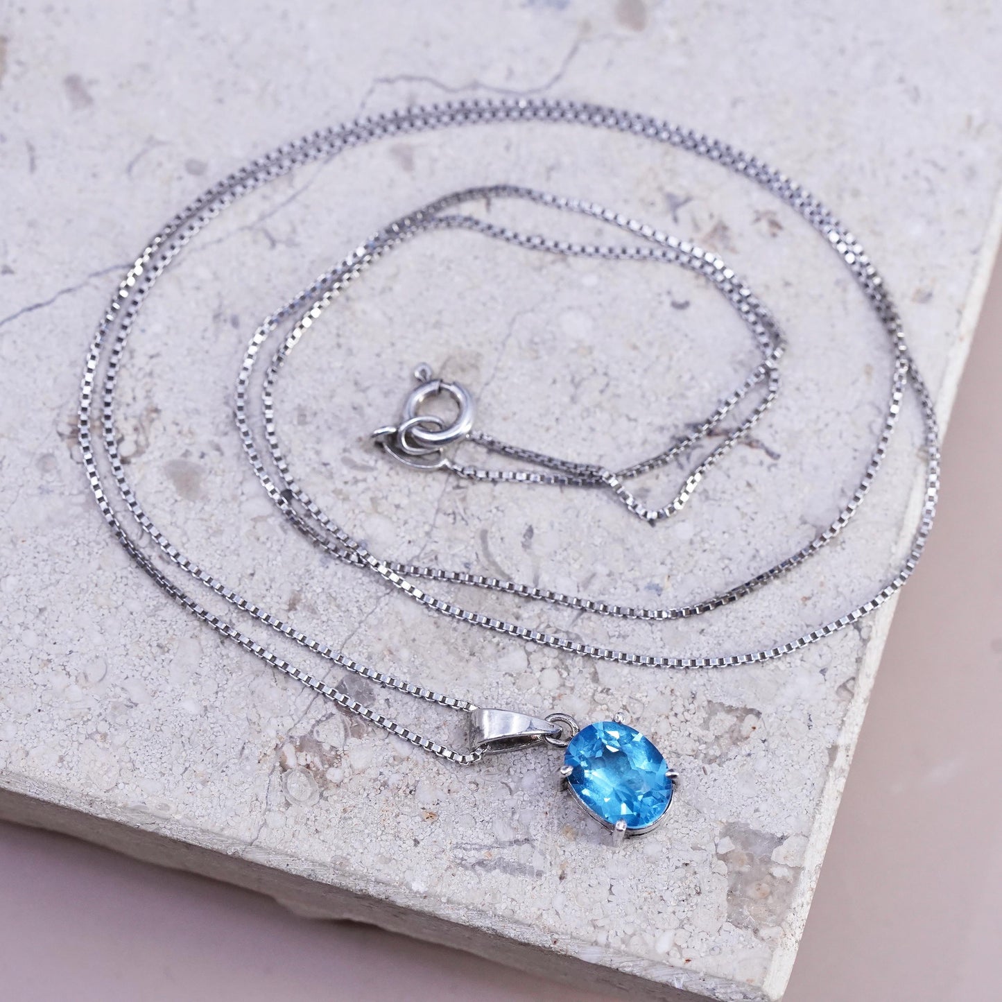 24", vintage Sterling silver necklace, 925 box chain with oval topaz pendant
