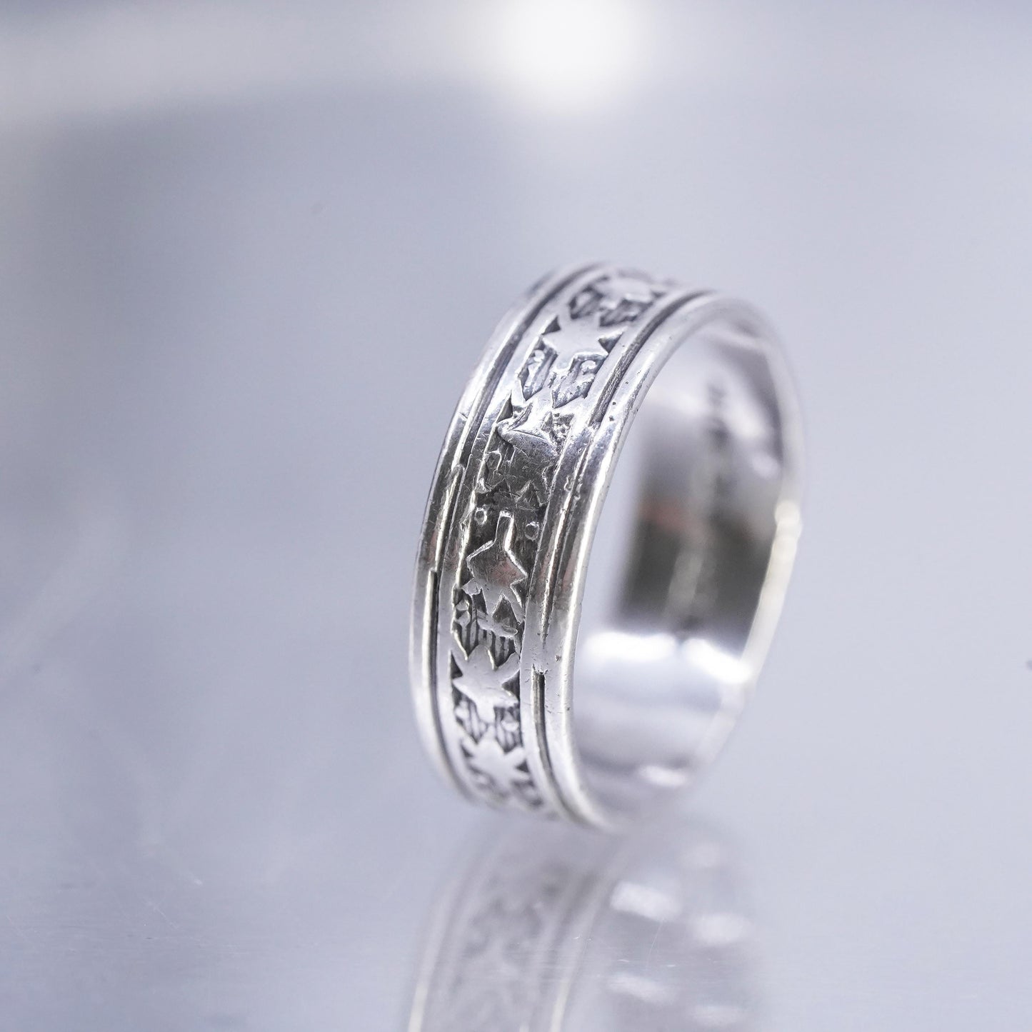 Size 5.25, VTG southwestern Uncas Silver Co Sterling 925 silver ring, band