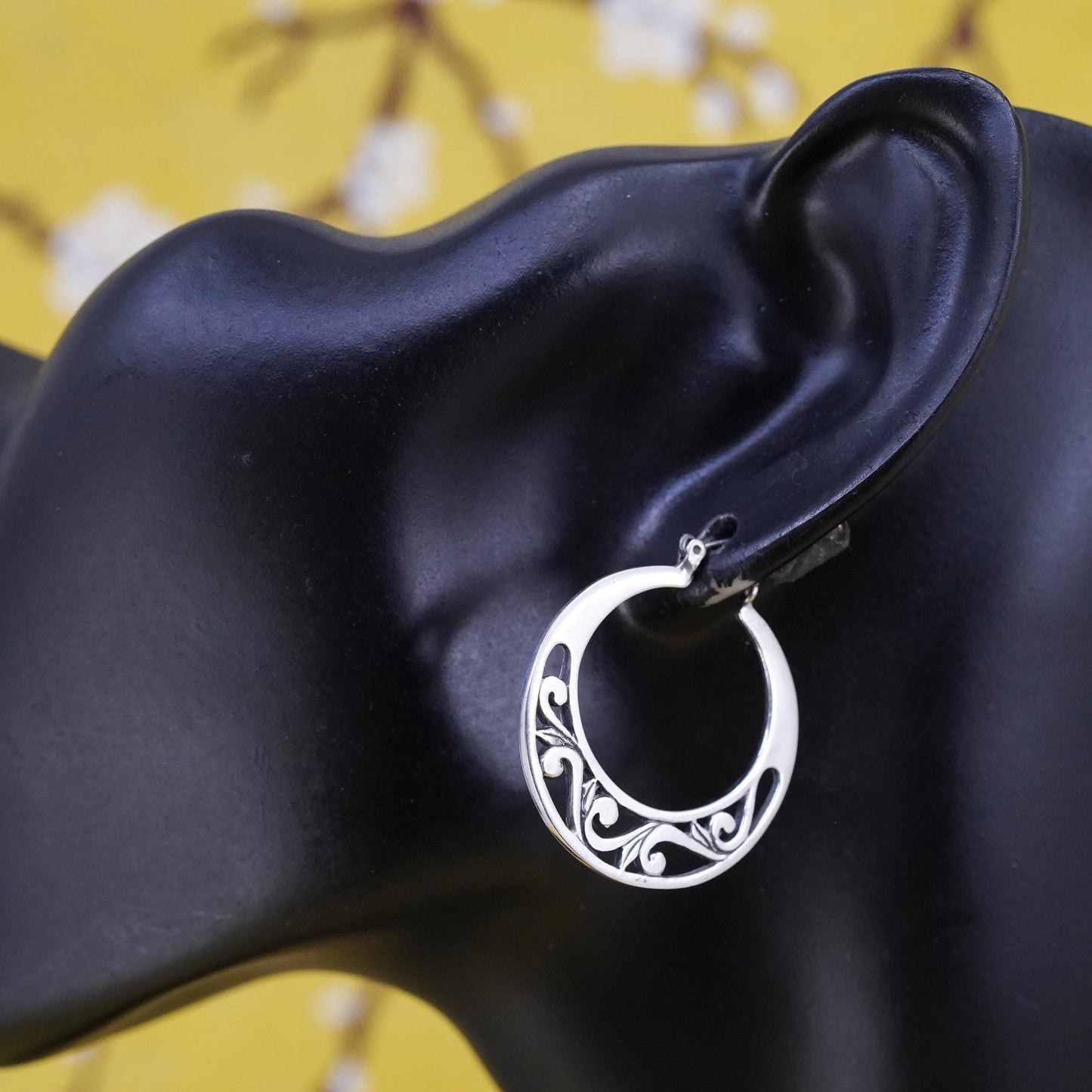 1.25”, vintage Jezlaine Sterling silver filigree hoop earrings, 925 huggie