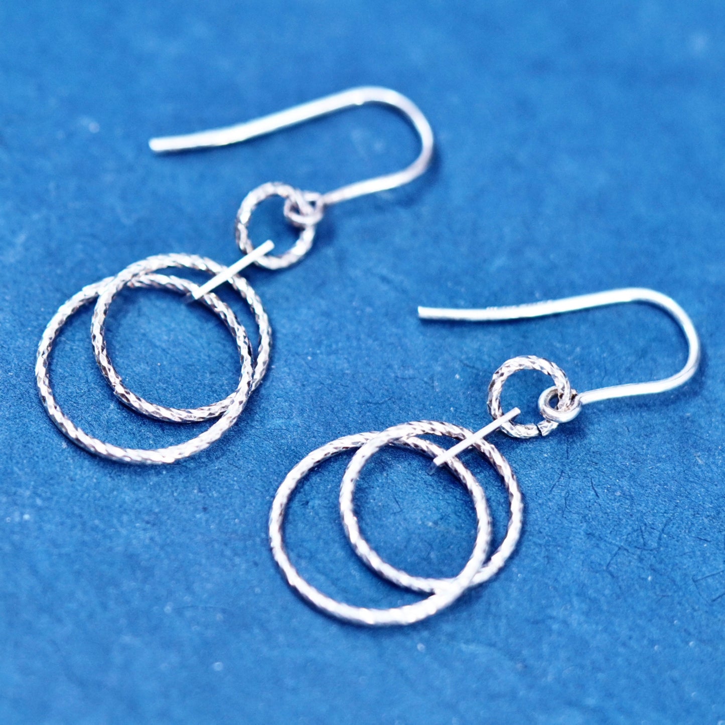Vintage Dyadema Sterling Silver handmade Earrings. 925 entwined circle dangles