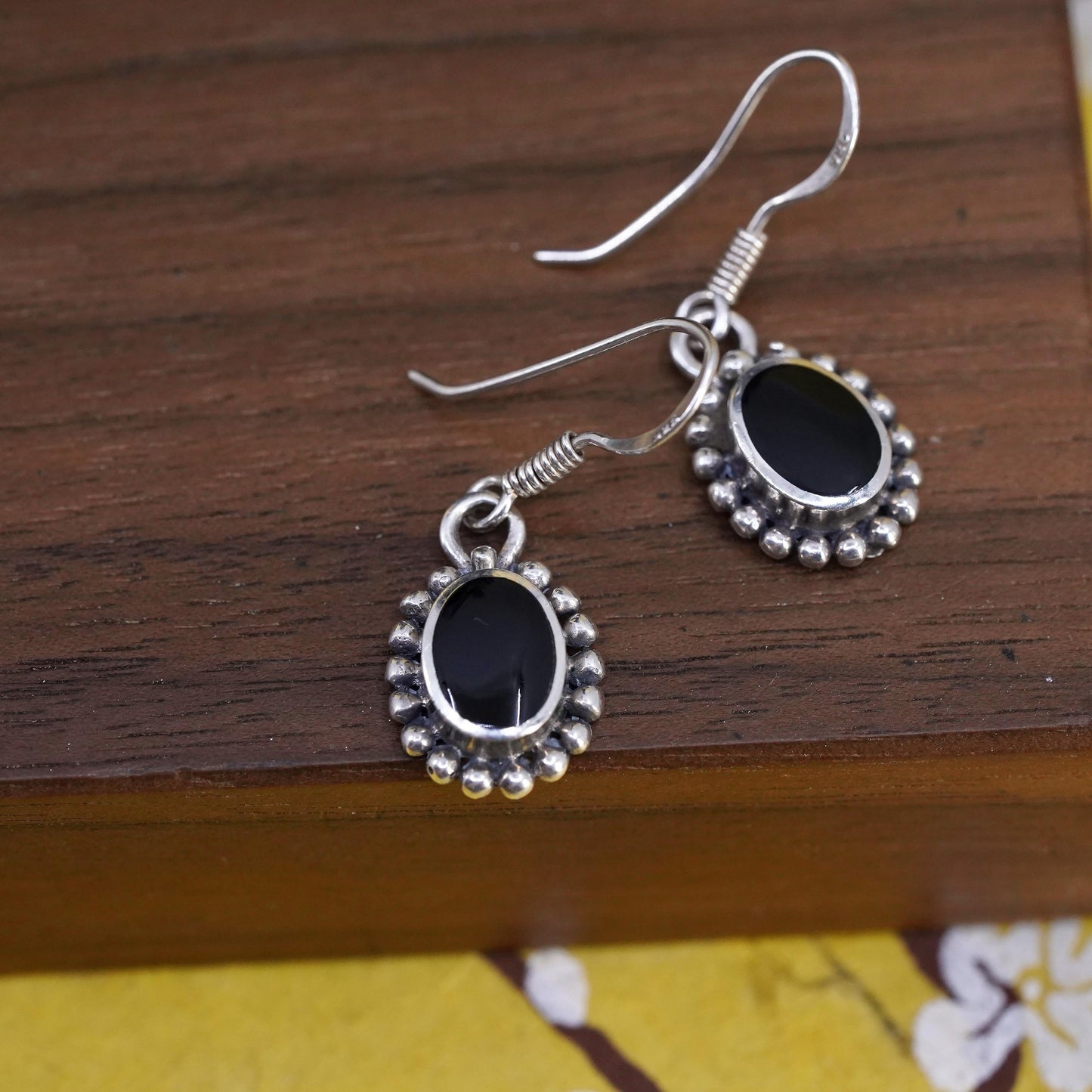 Vintage Sterling 925 silver handmade oval earrings with onyx and beads