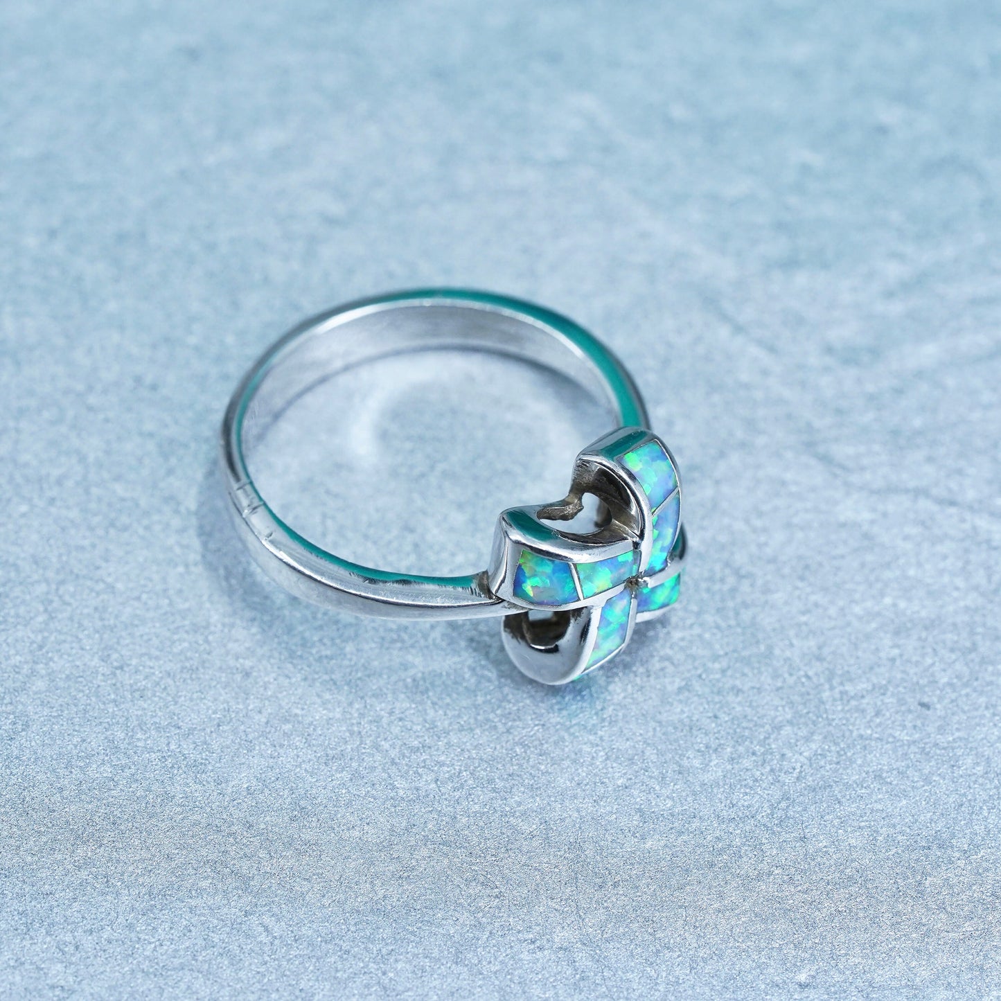 Size 7, vintage Sterling 925 silver handmade ring with opal inlay