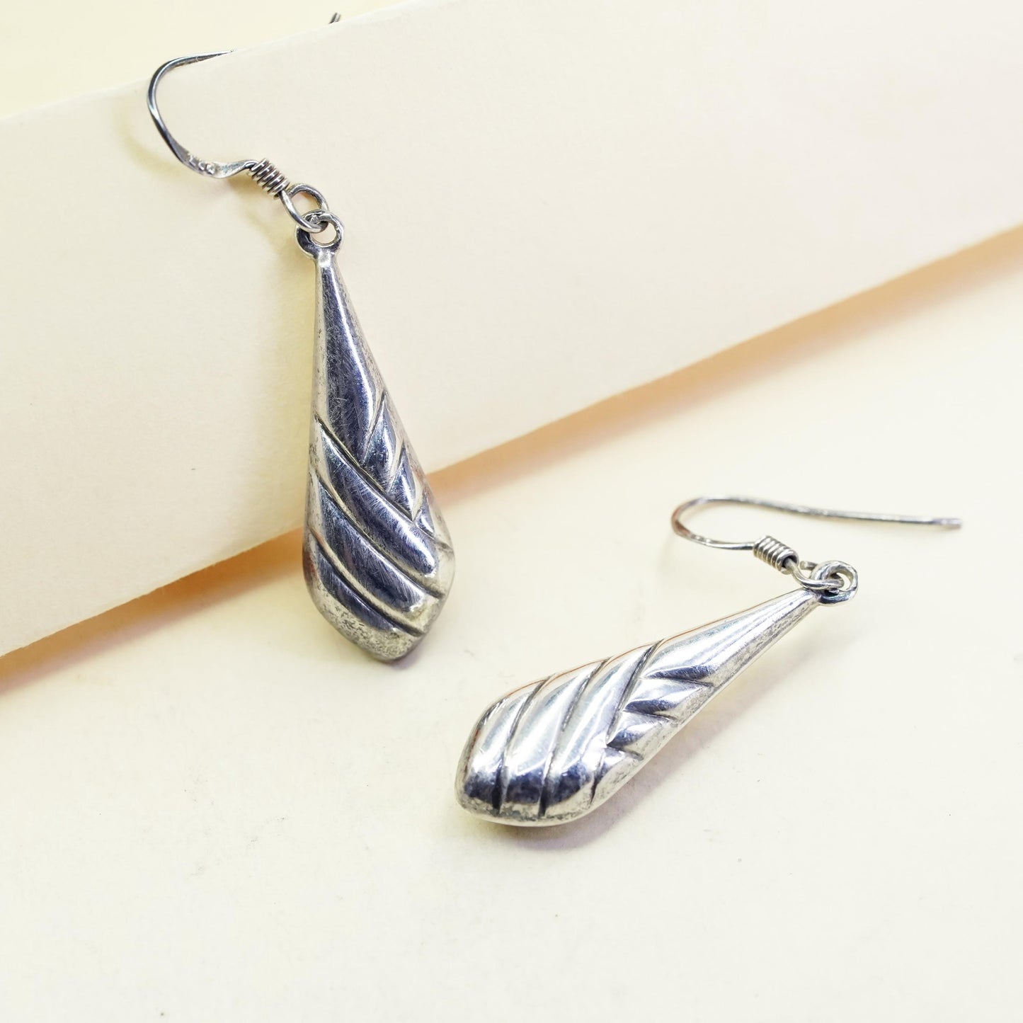vintage modernist sterling silver 925 handmade teardrop earrings