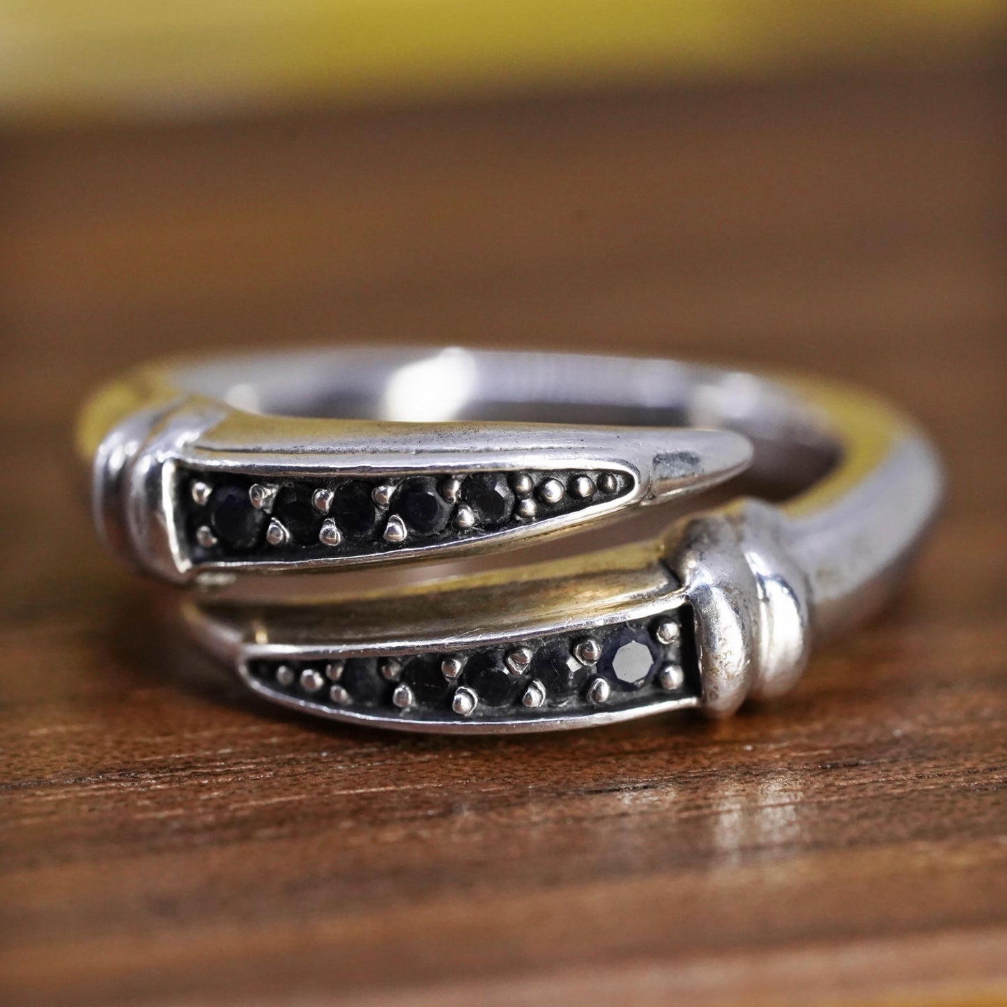 Size 7.25 Elizabeth and James Sterling silver ring, 925 wrap band sapphire