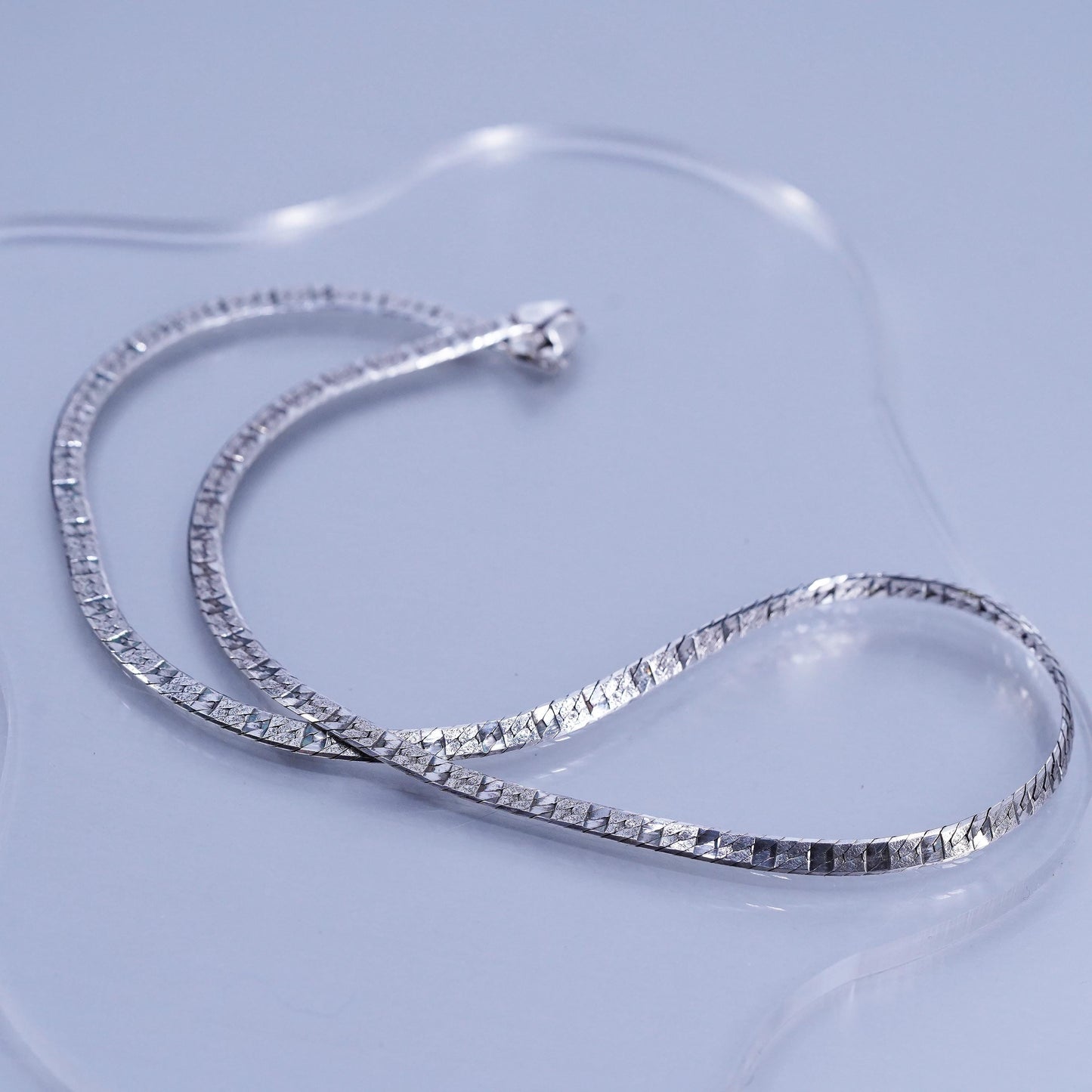 18” 4mm, VTG Italian Sterling 925 silver textured herringbone chain necklace