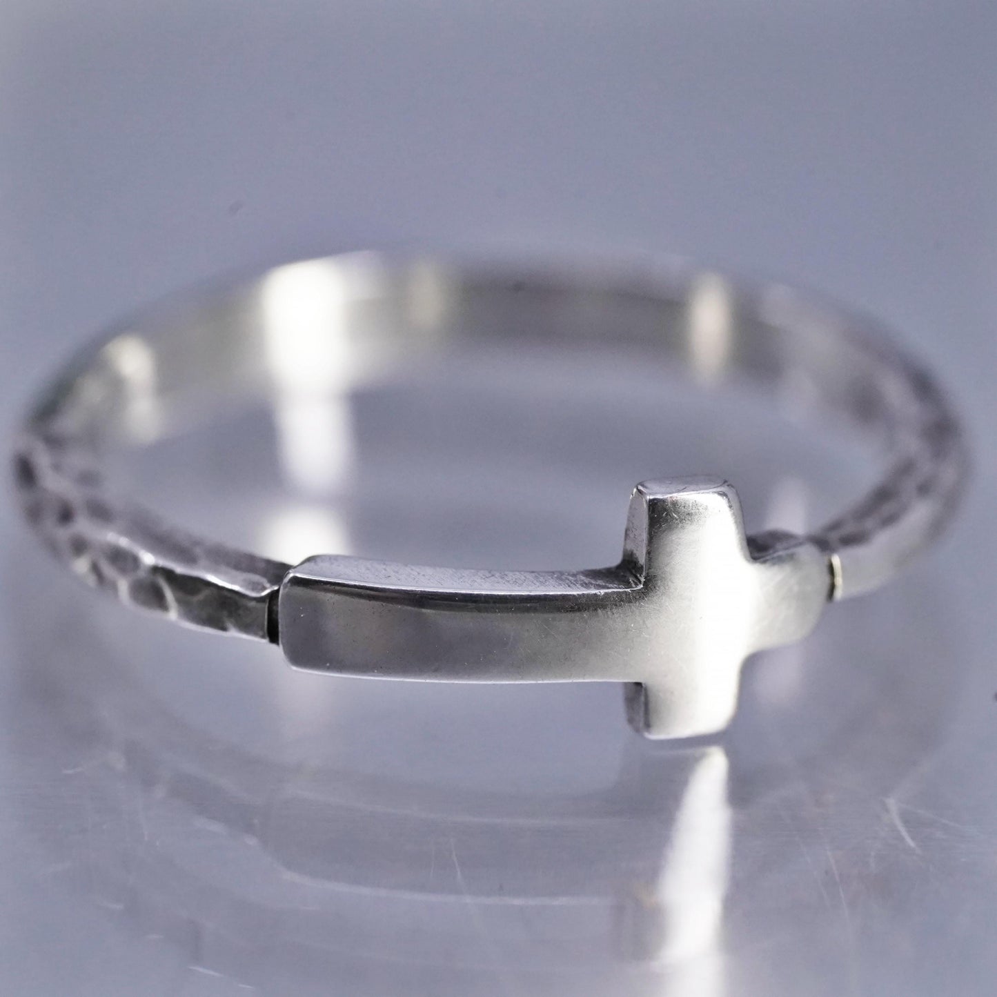 size 8, Silpada Sterling Silver R2292 Simplex Cross Band Ring 925