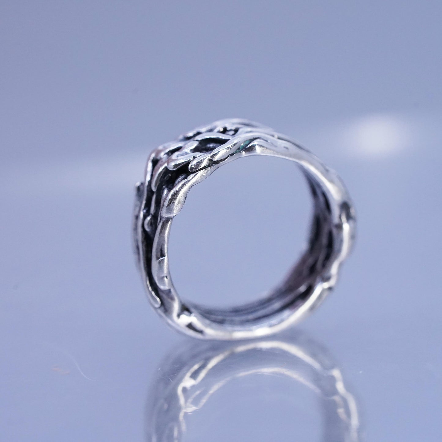 Size 5, southwestern Sterling 925 silver handmade ring, liquid silver band