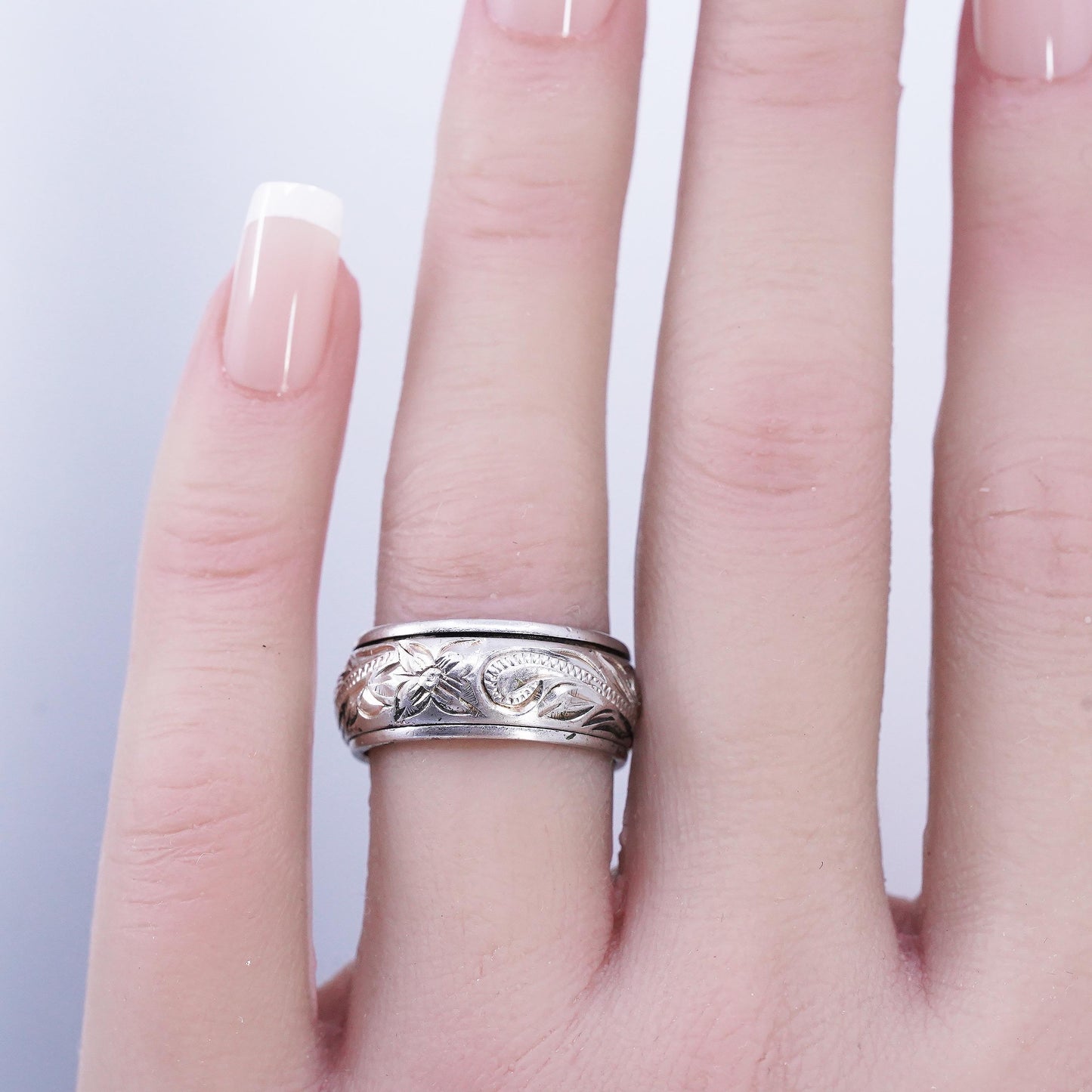 Size 7, 925 Sterling Silver 7K Gold Hawaiian Ring, Floral Scroll Wedding Band