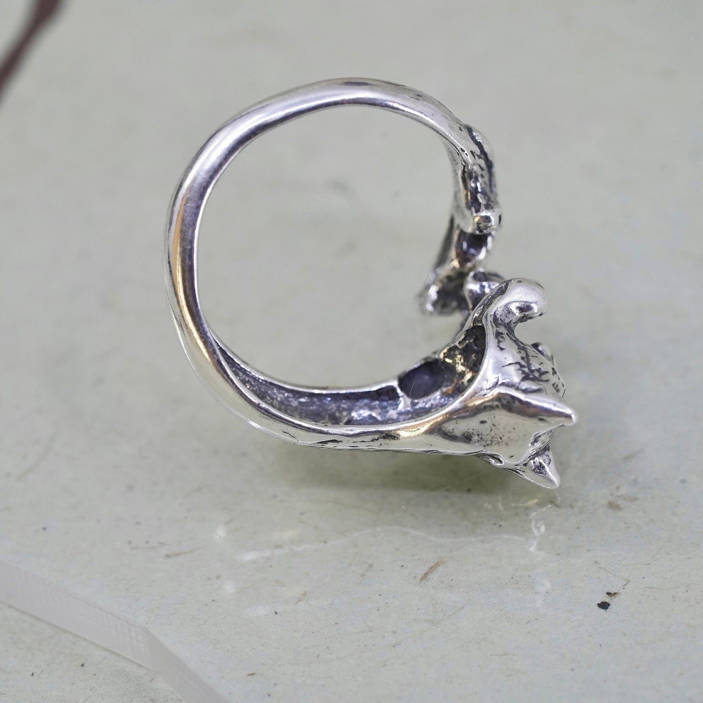 Size 6, vintage sterling silver handmade ring. 925 silver cat rat band
