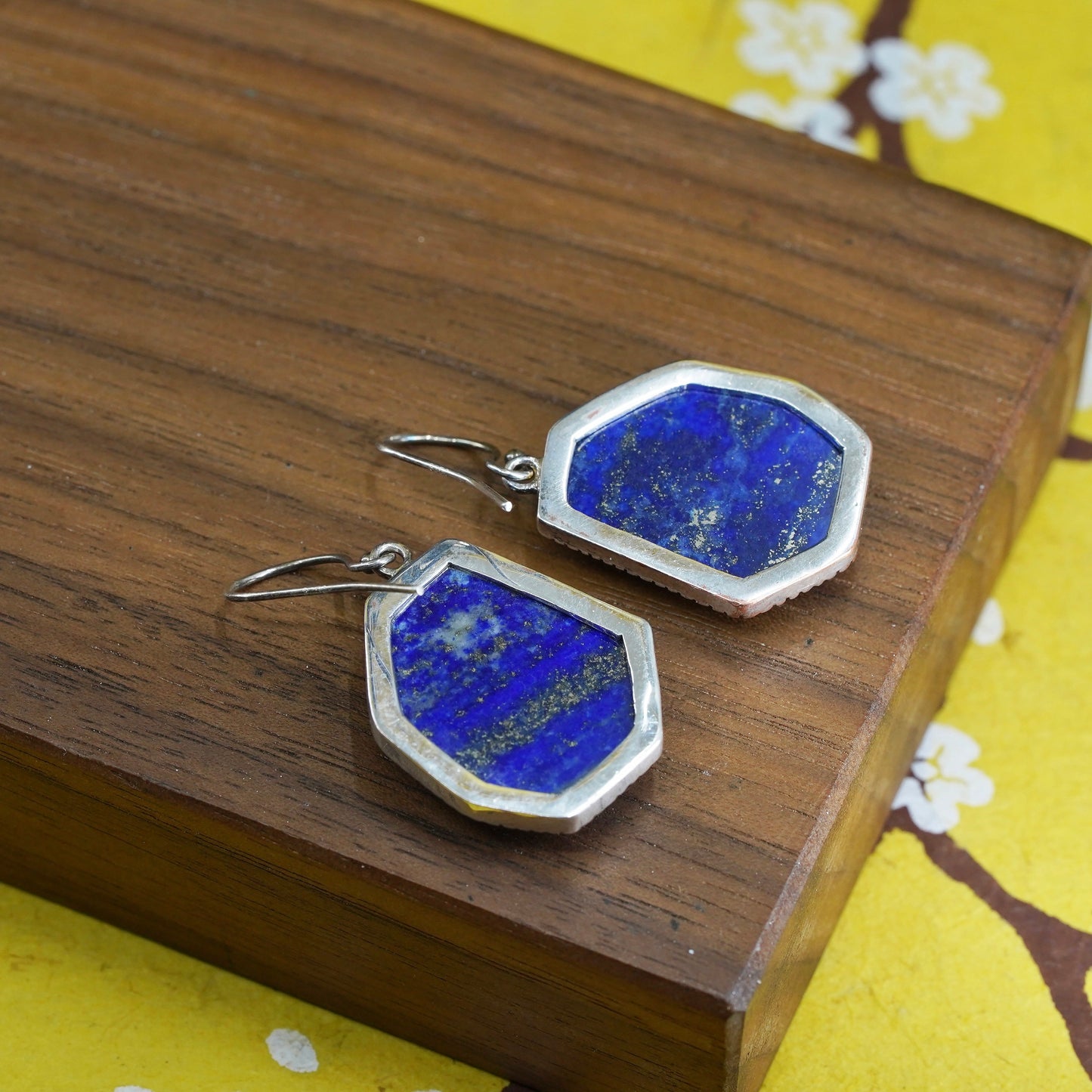 Vintage sterling 925 silver earrings with lapis lazuli nugget and beads