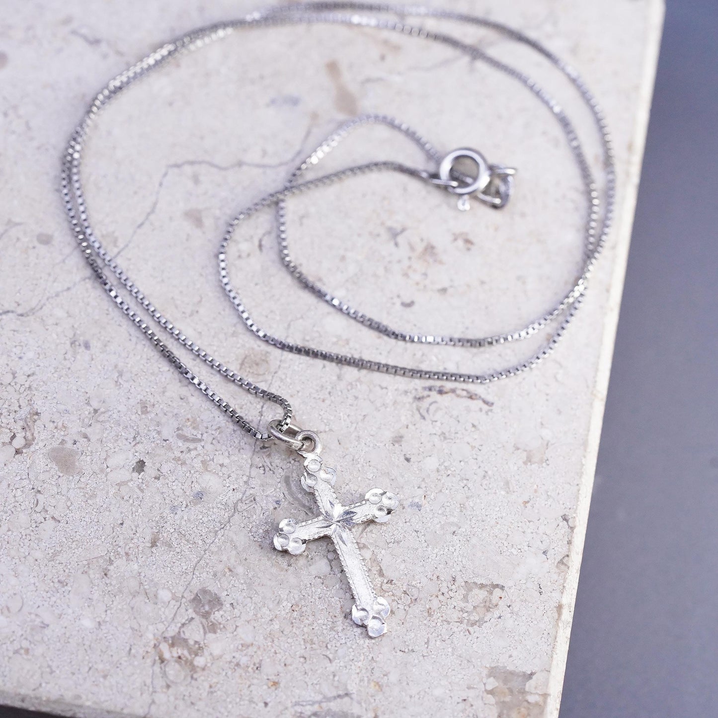 18" 1mm, vintage Sterling silver necklace, 925 box chain with cross pendant