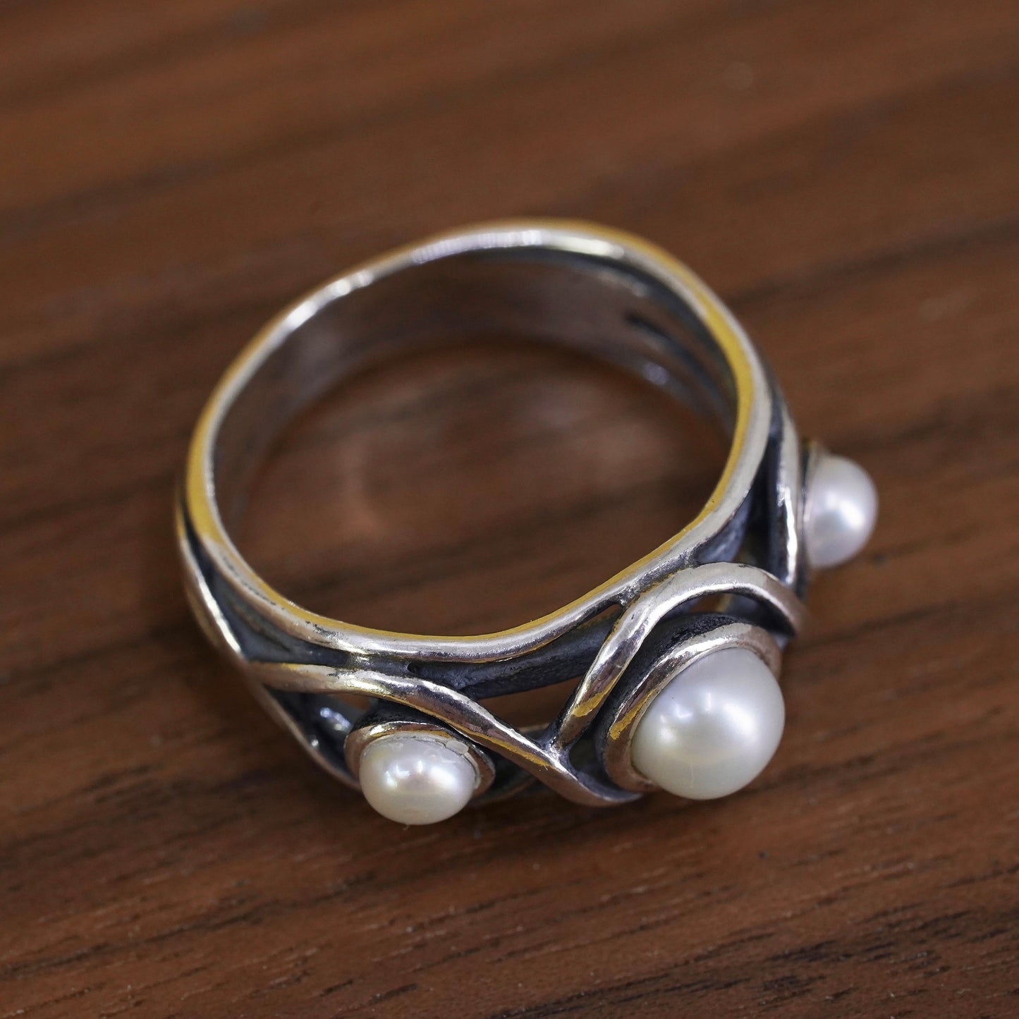 Size 8, Israel Sterling silver handmade ring, 925 statement band with pearl