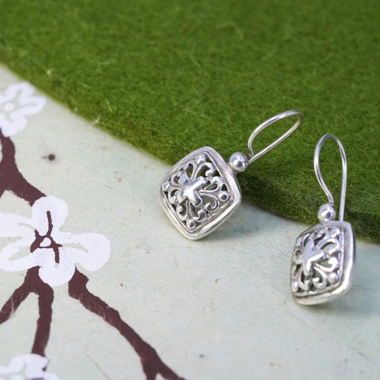 Vintage Sterling 925 silver handmade square filigree earrings with cross