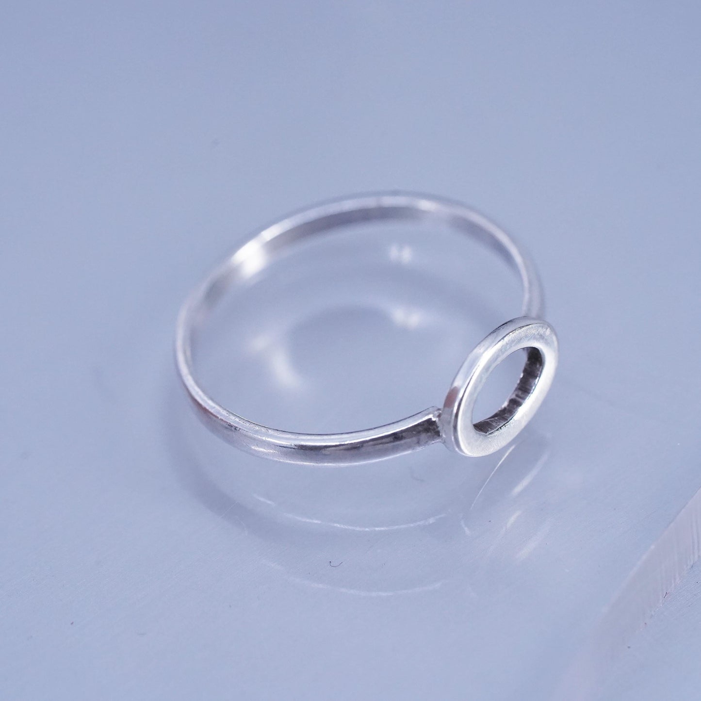 Size 8, vintage Sterling 925 silver stackable ring, initial letter O band
