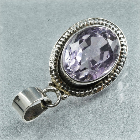 Vintage sterling 925 silver handmade oval pendant with amethyst