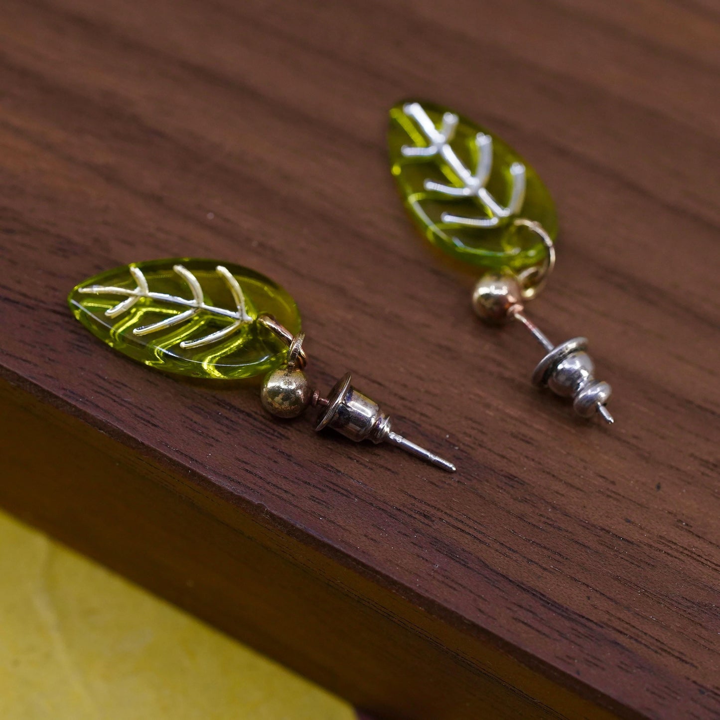 Vintage Sterling silver handmade earrings, 925 silver green leaf glass beads