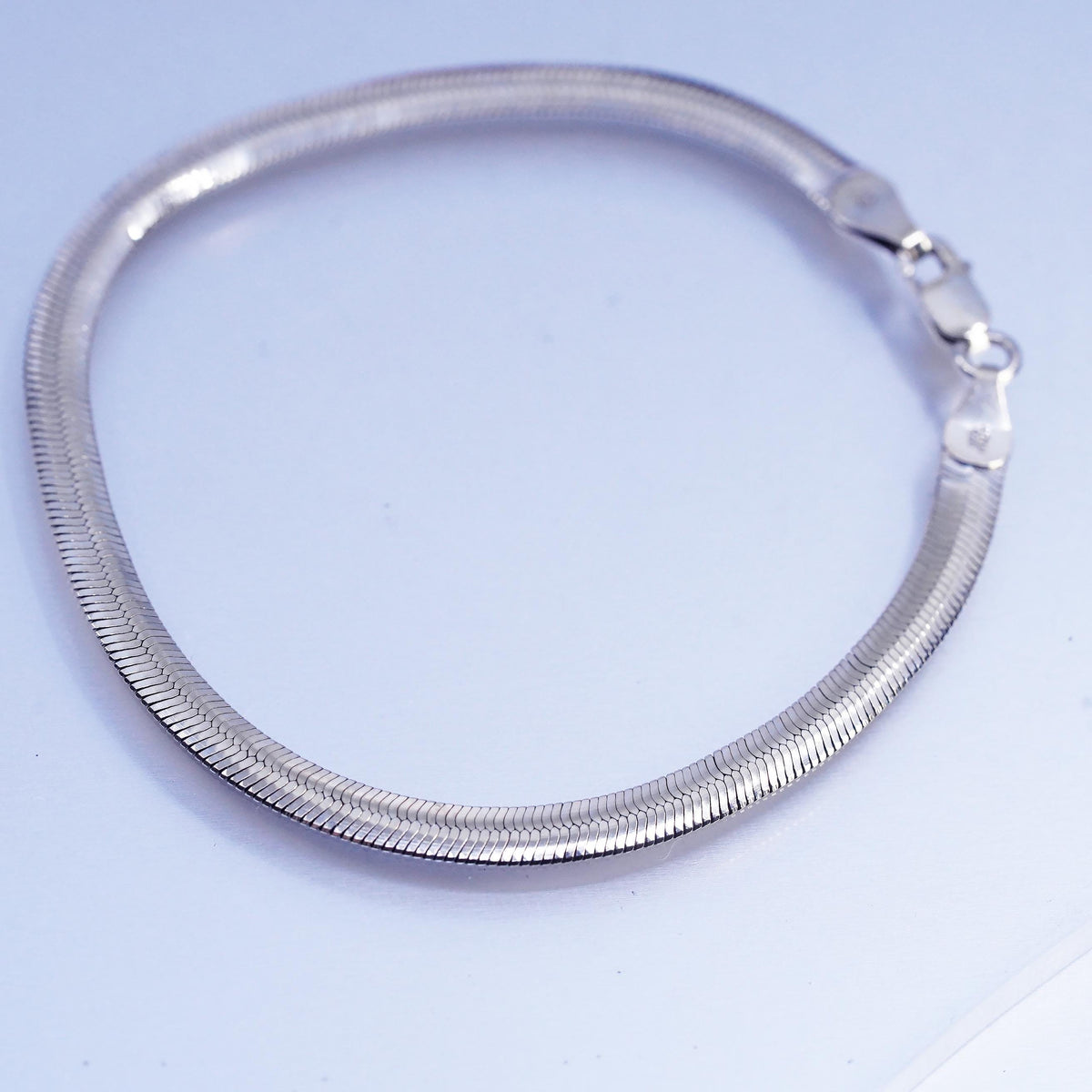 7.5", 5mm, Vintage Italian Sterling 925 silver herringbone bracelet