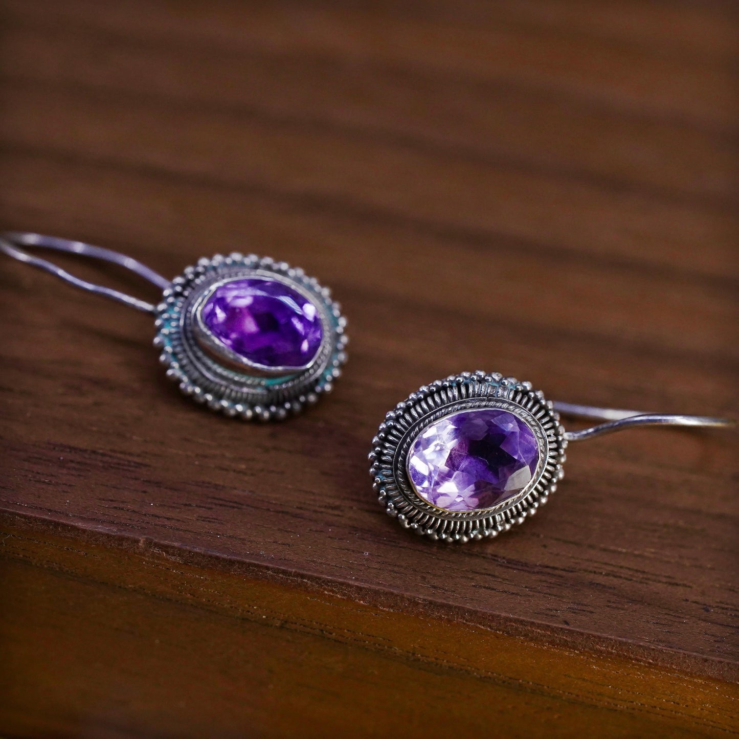 Vintage Sterling 925 silver handmade earrings with oval amethyst and cable