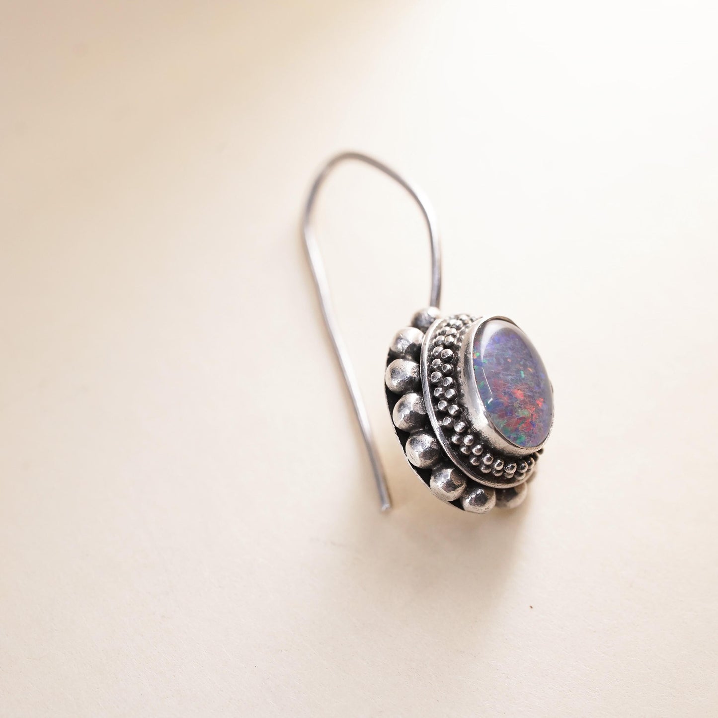 Vintage Sterling 925 silver handmade single earring with oval fire opal