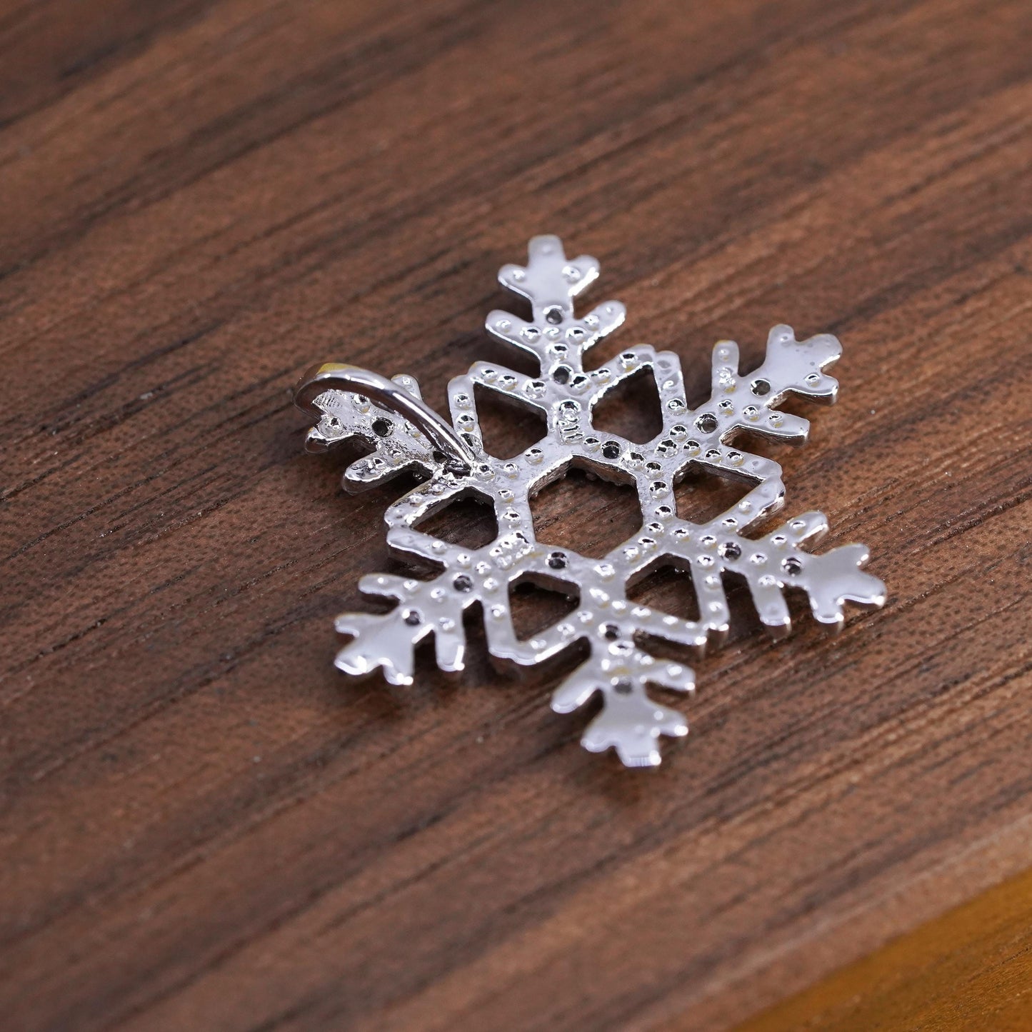 Vintage sterling 925 silver snowflake charm pendant with cluster diamond